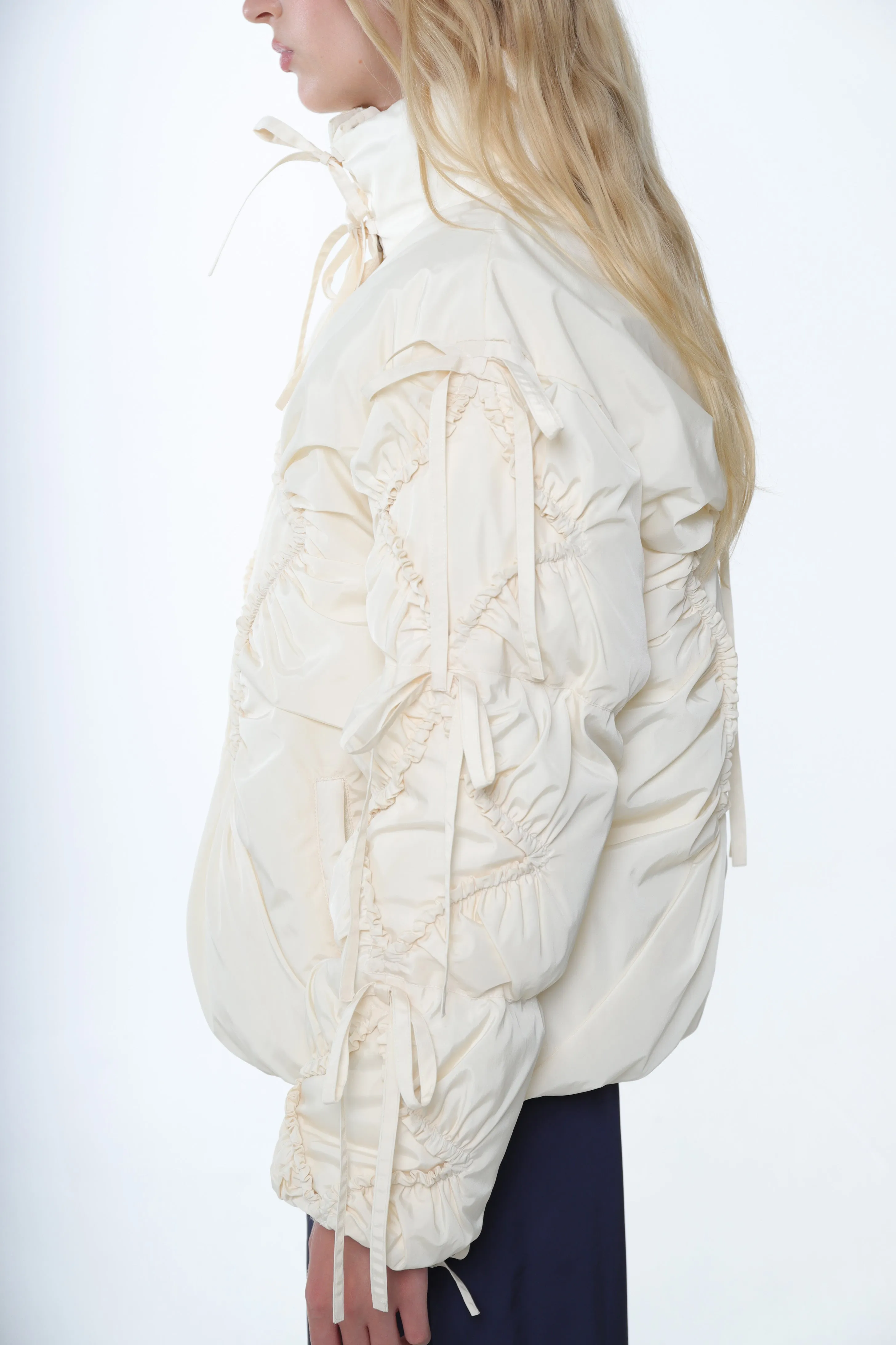 ETOILE PUFFER IN IVORY sold by Sandy Liang product image thumbnail 3