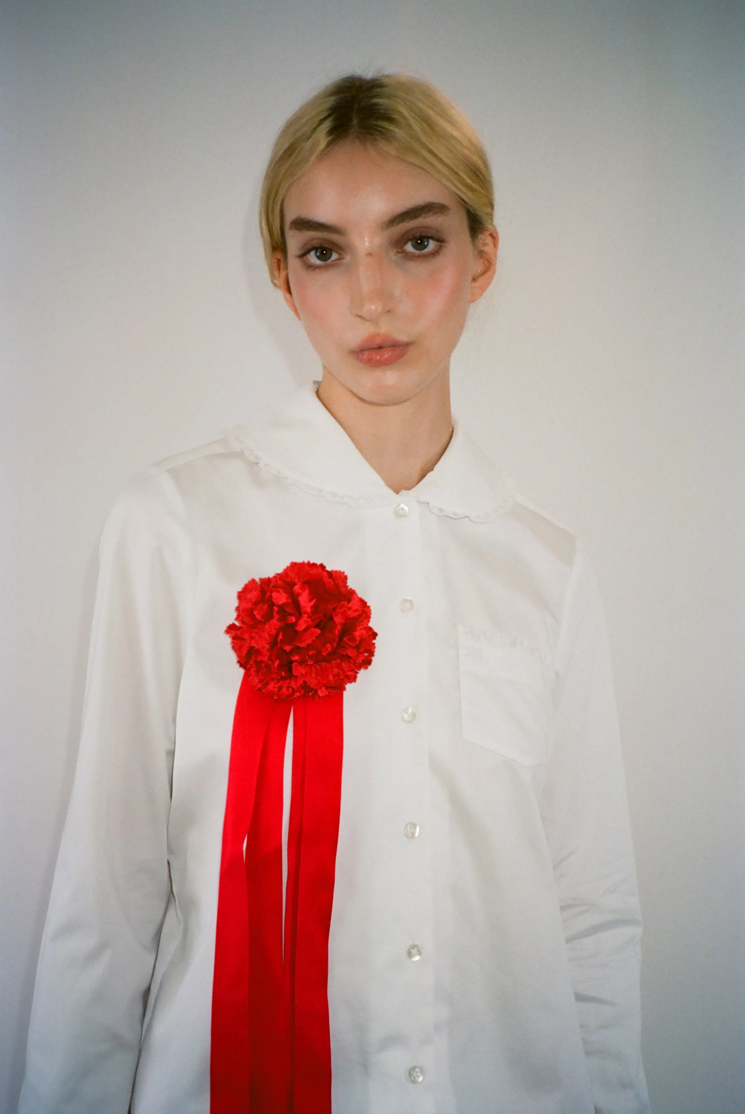 PONY PIN IN RED sold by Sandy Liang product image thumbnail 2