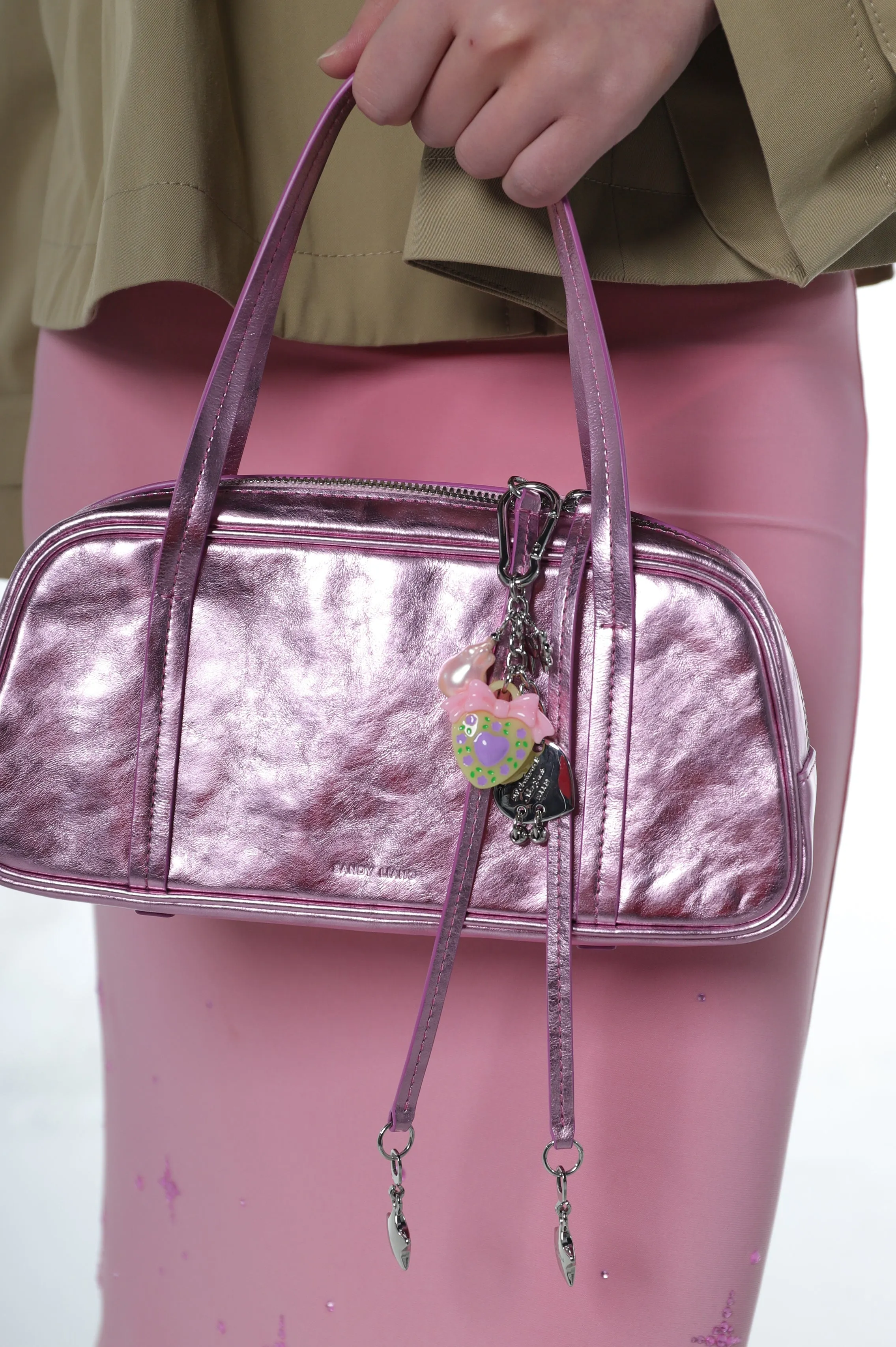 COLLECTOR KEYCHAIN 2.0 IN SILVER sold by Sandy Liang product image thumbnail 2