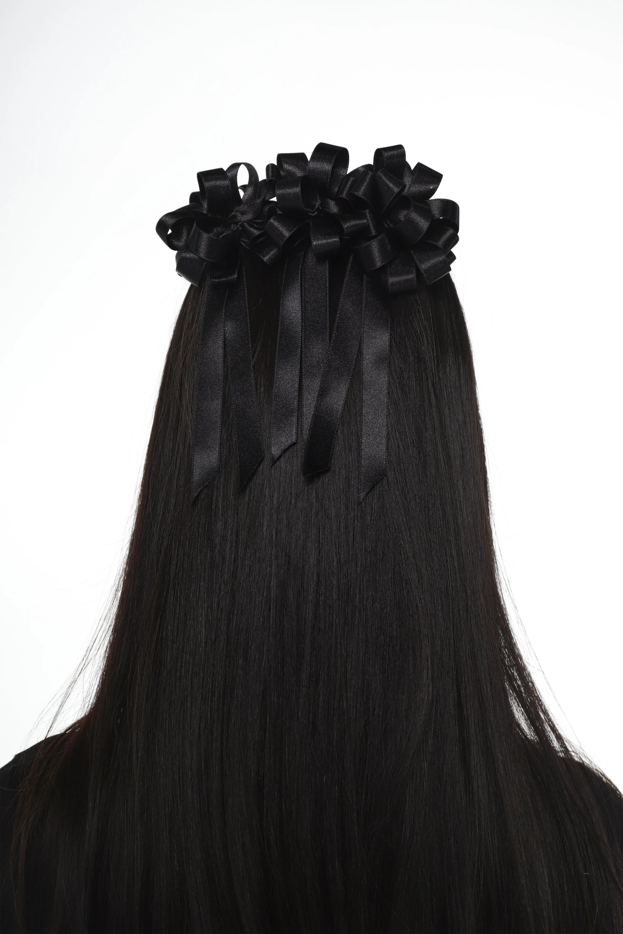ACCOLADE BARRETTE IN BLACK sold by Sandy Liang product image thumbnail 2