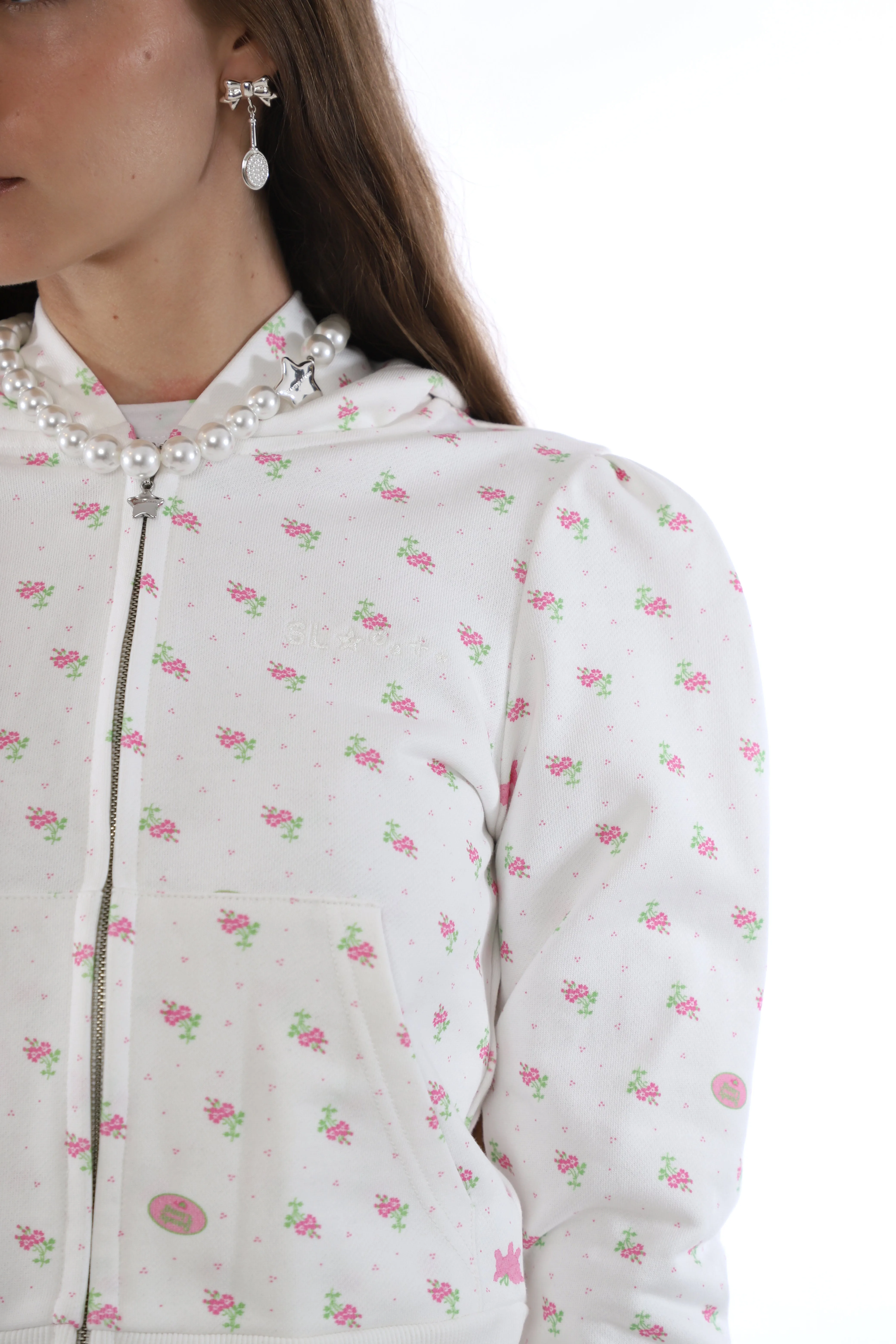 CARDAMOM HOODIE IN WHITE EVIL FLORAL sold by Sandy Liang product image thumbnail 5