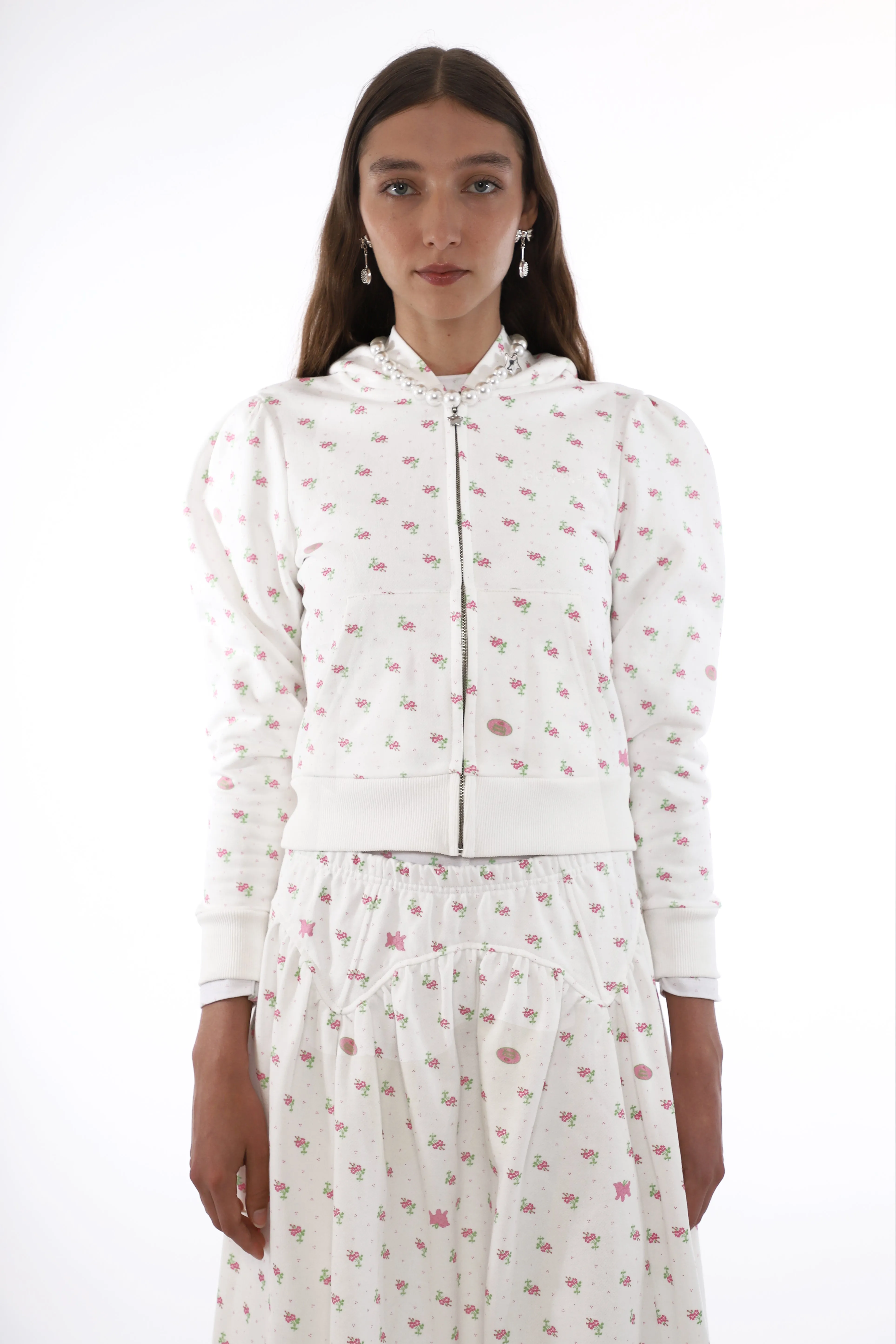 CARDAMOM HOODIE IN WHITE EVIL FLORAL sold by Sandy Liang product image thumbnail 3