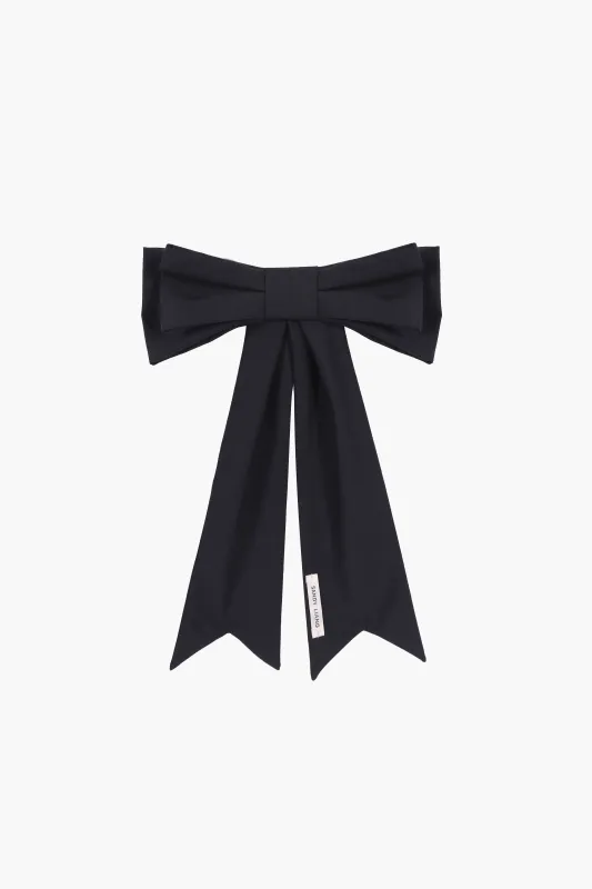 JUMBOW BARRETTE IN DARK NAVY made by Sandy Liang