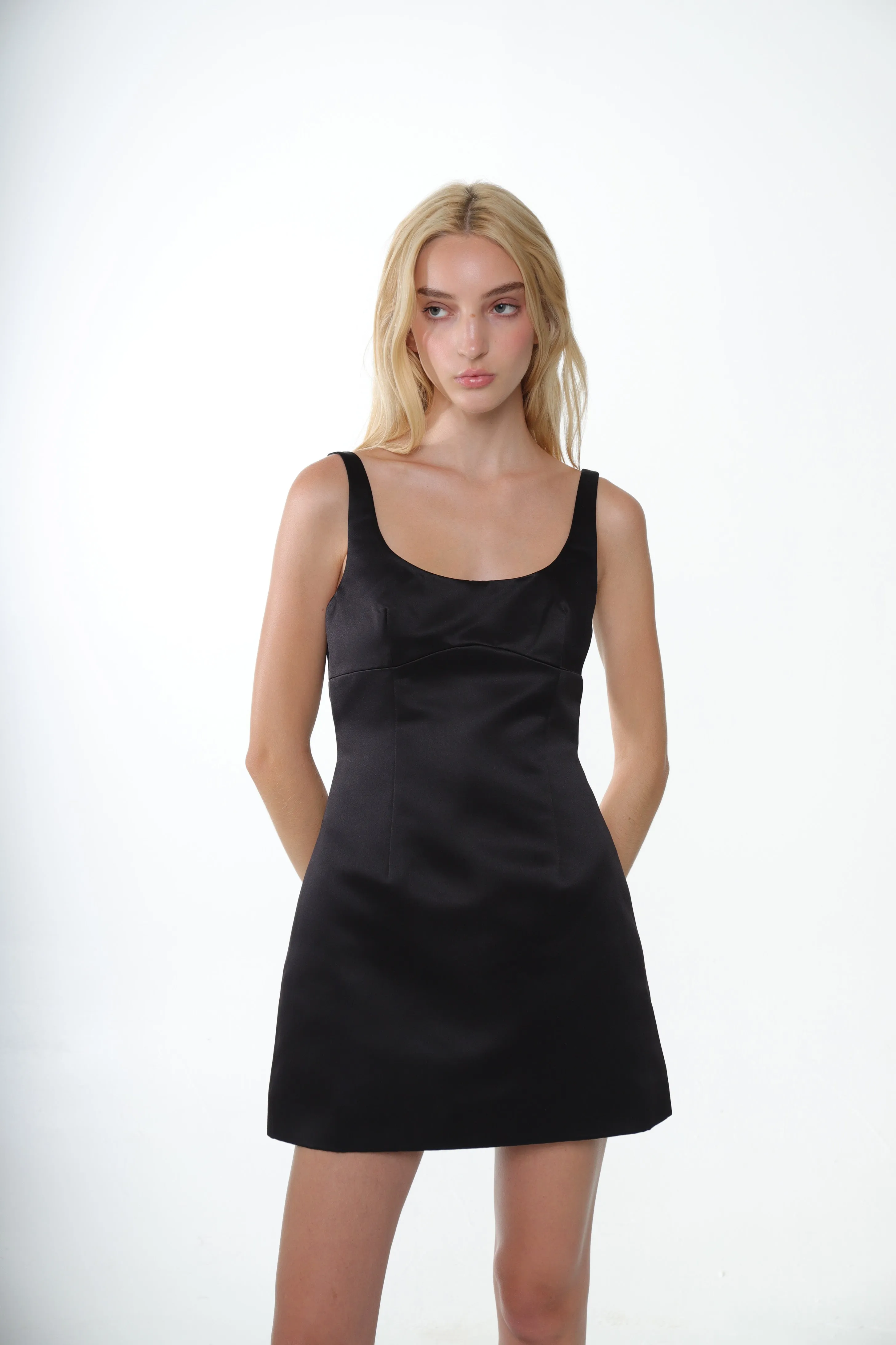 SIMON DRESS IN BLACK sold by Sandy Liang product image thumbnail 5