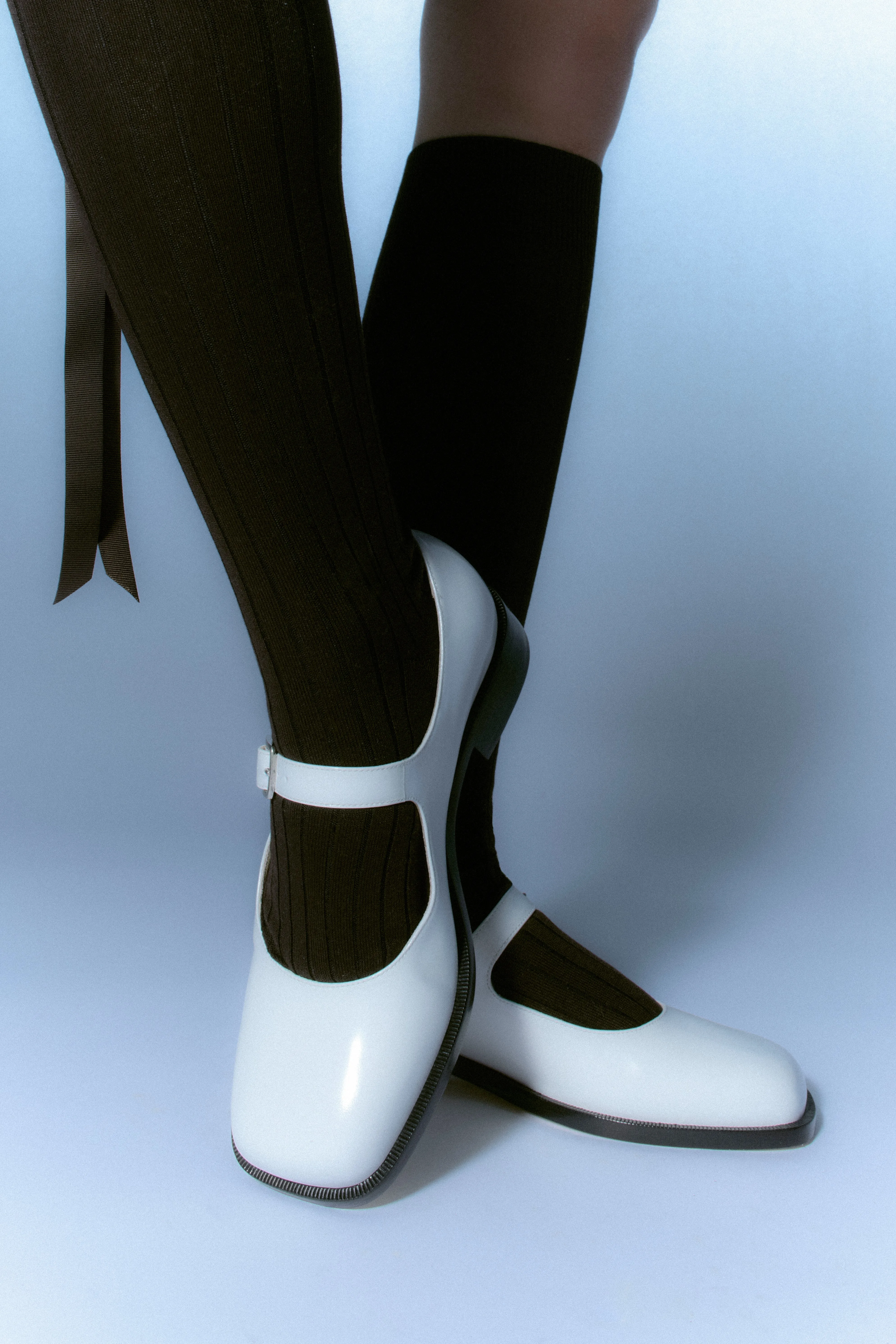 MJ 35 IN OPTIC WHITE SPAZZOLATO sold by Sandy Liang product image thumbnail 4