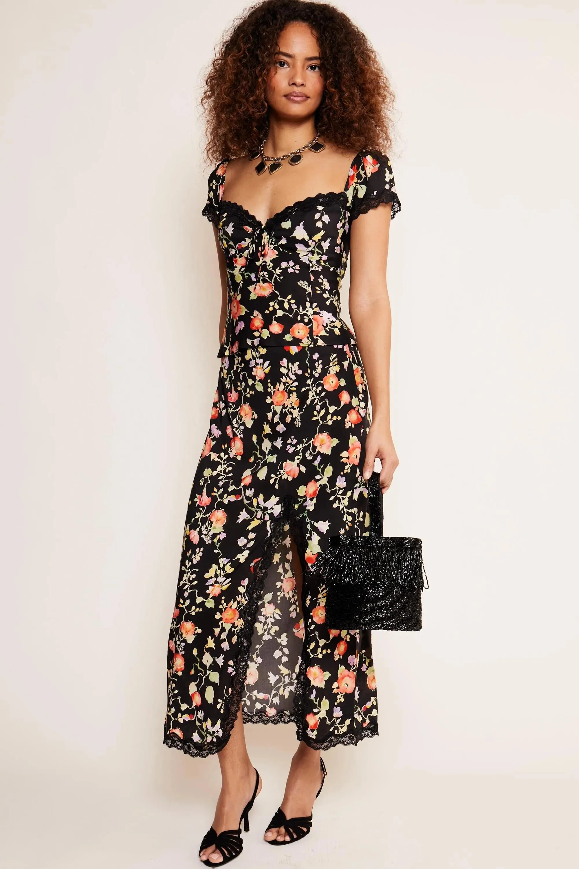 Sibilla - Waterblossom Black sold by RIXO product image thumbnail 2