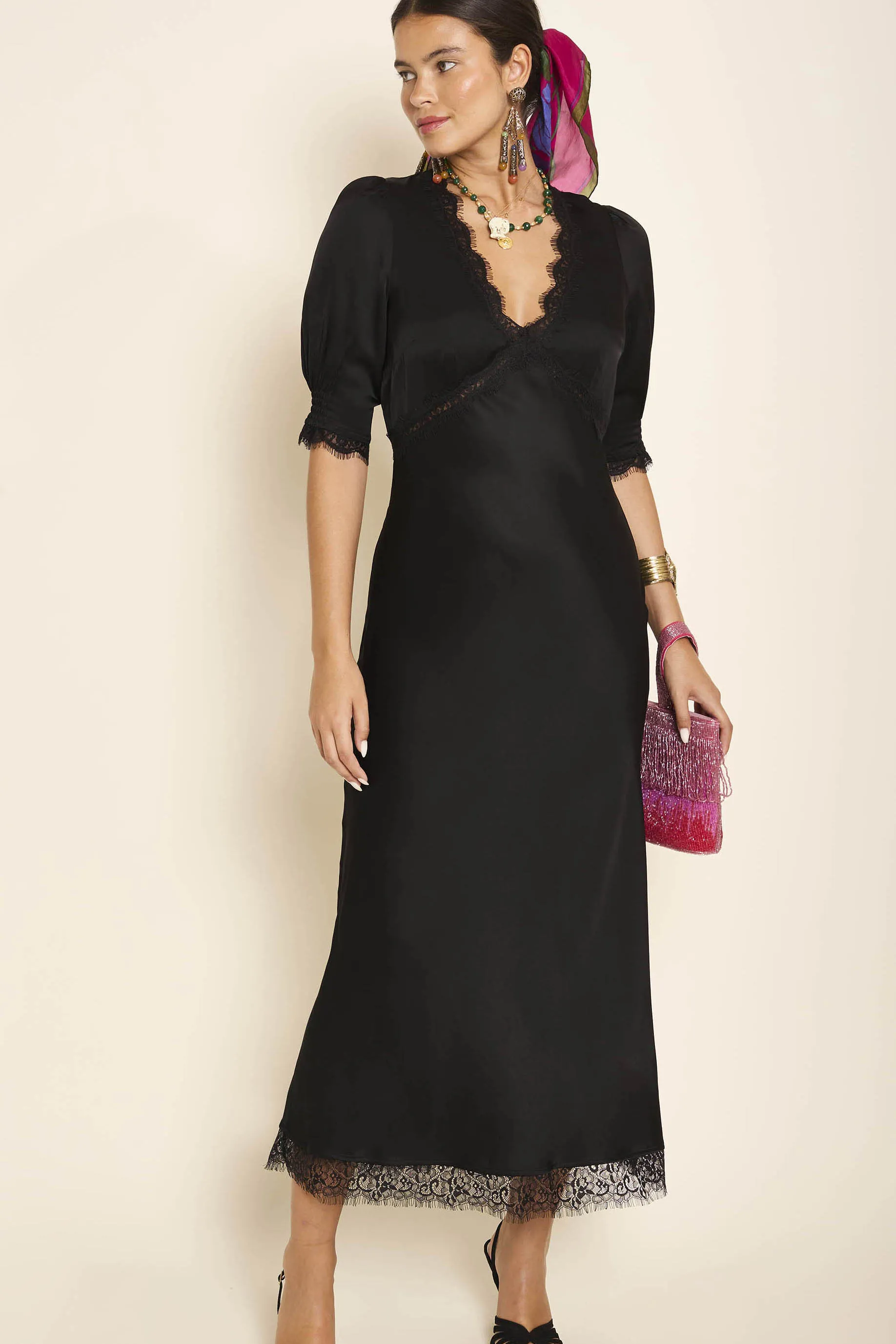 Annina - Black sold by RIXO