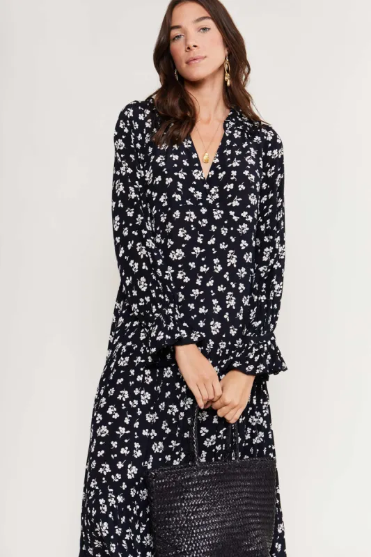 Mali - Easy Floral Navy sold by RIXO