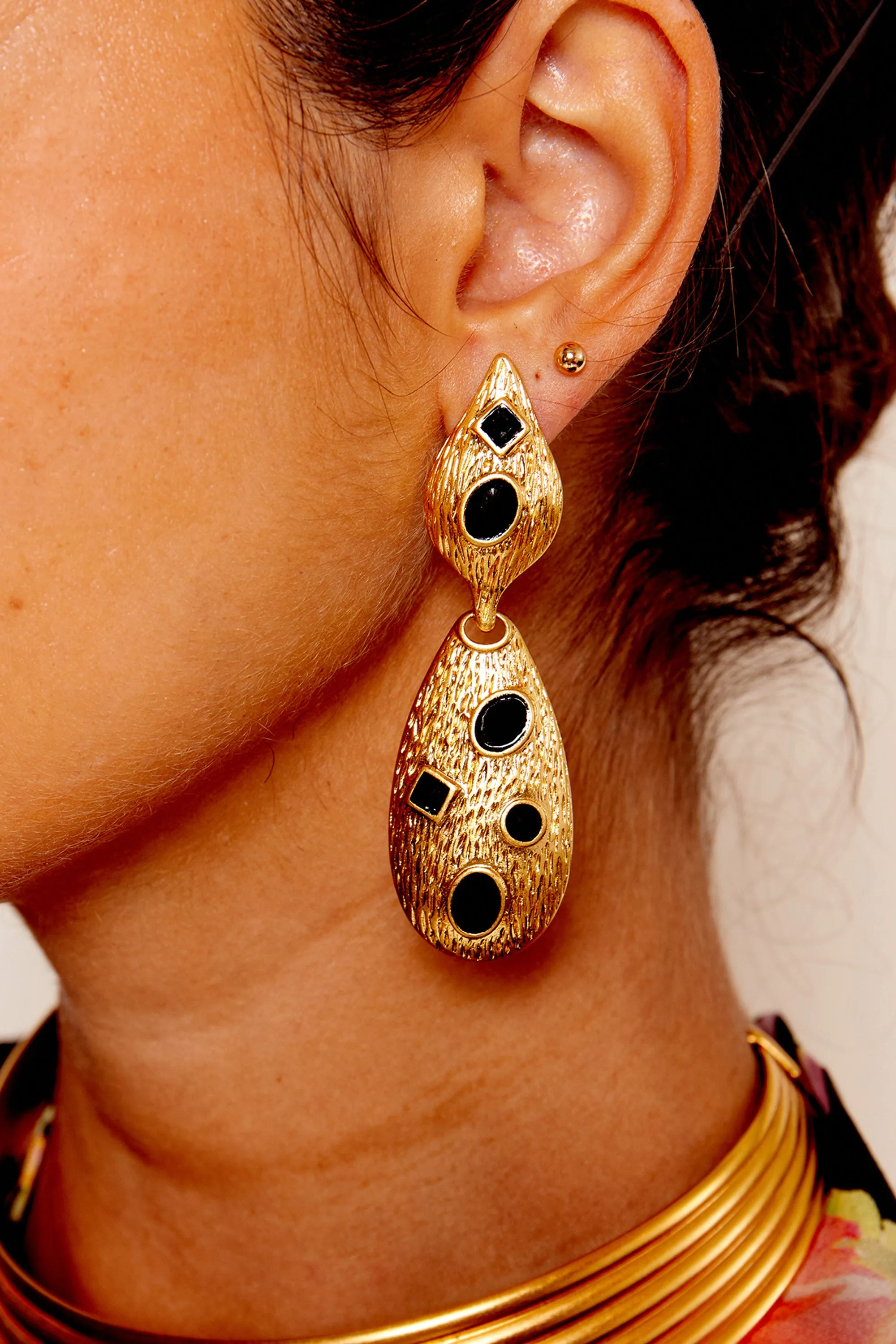 Falco - Gold & Black sold by RIXO product image thumbnail 2