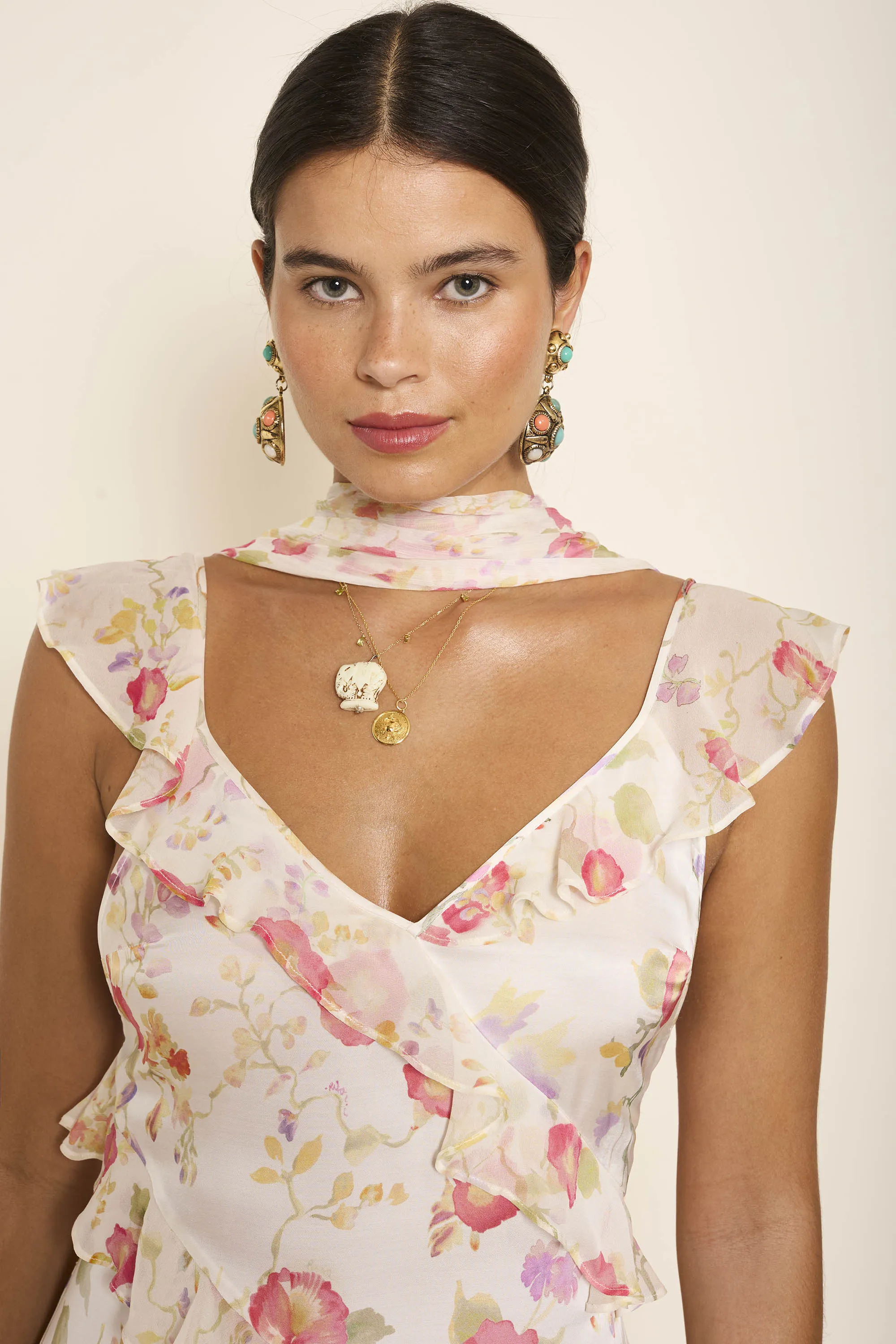 gail - waterblossom ivory sold by RIXO product image thumbnail 2