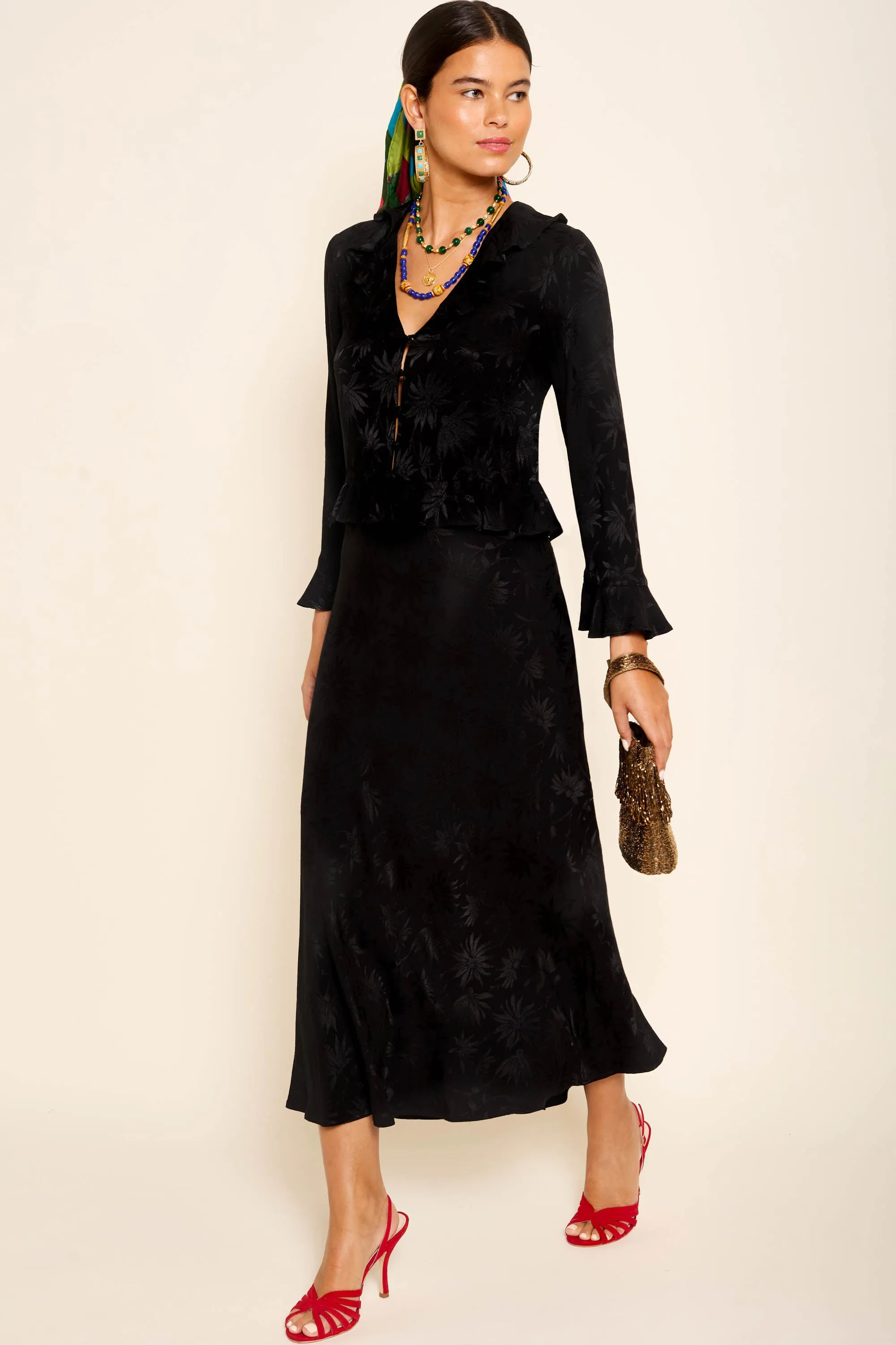 Amaya - Daisy Black sold by RIXO product image thumbnail 3