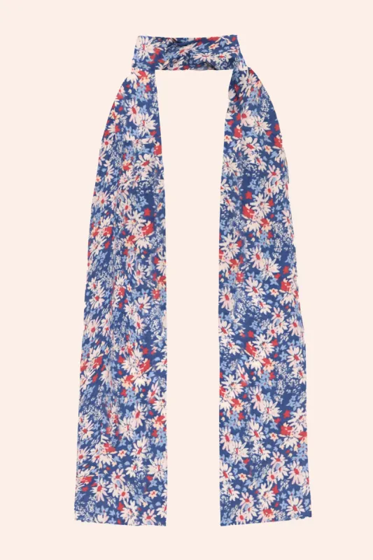 Julien - Blue Daisy sold by RIXO