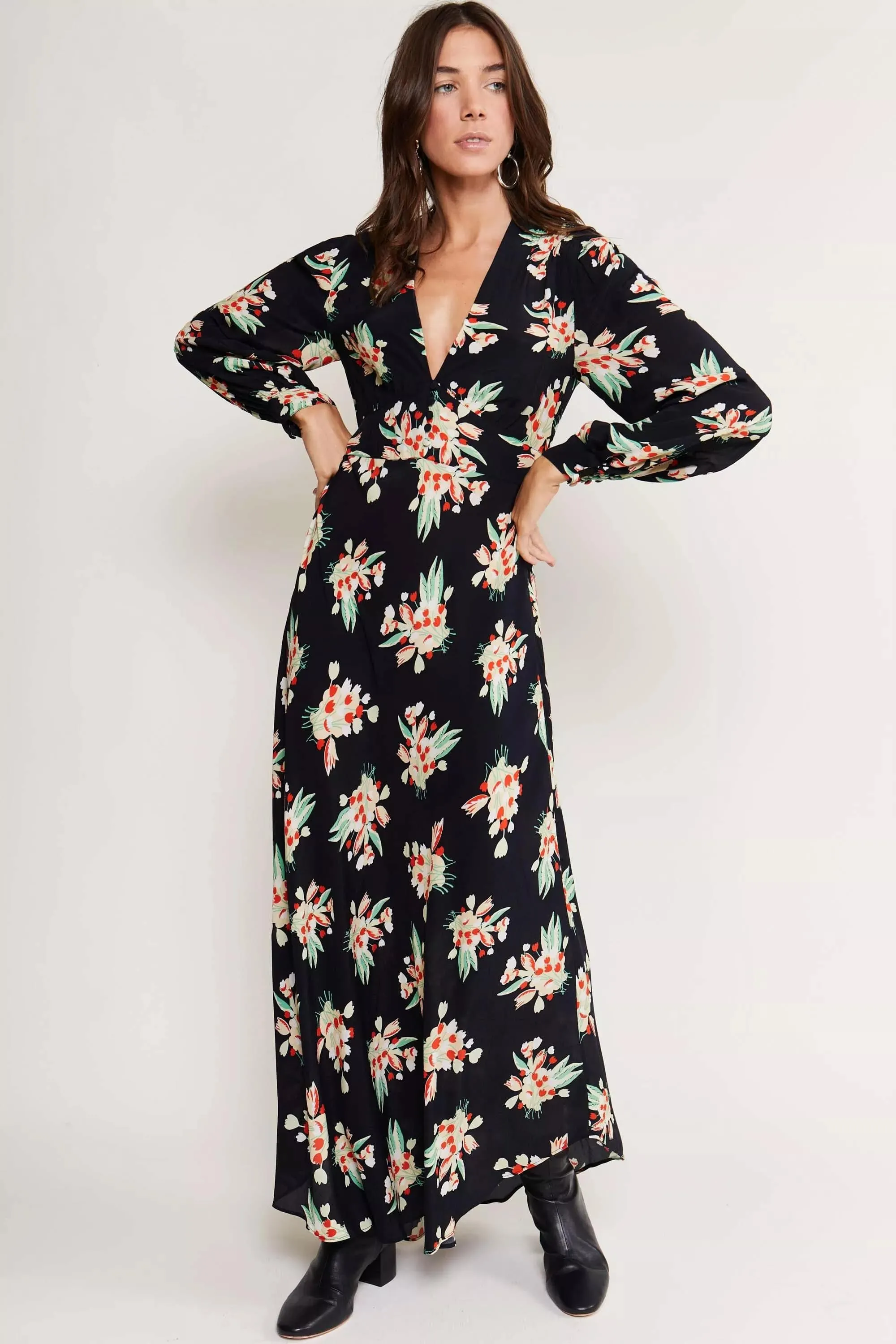 Trula -Tulip Cloud Black sold by RIXO product image thumbnail 4