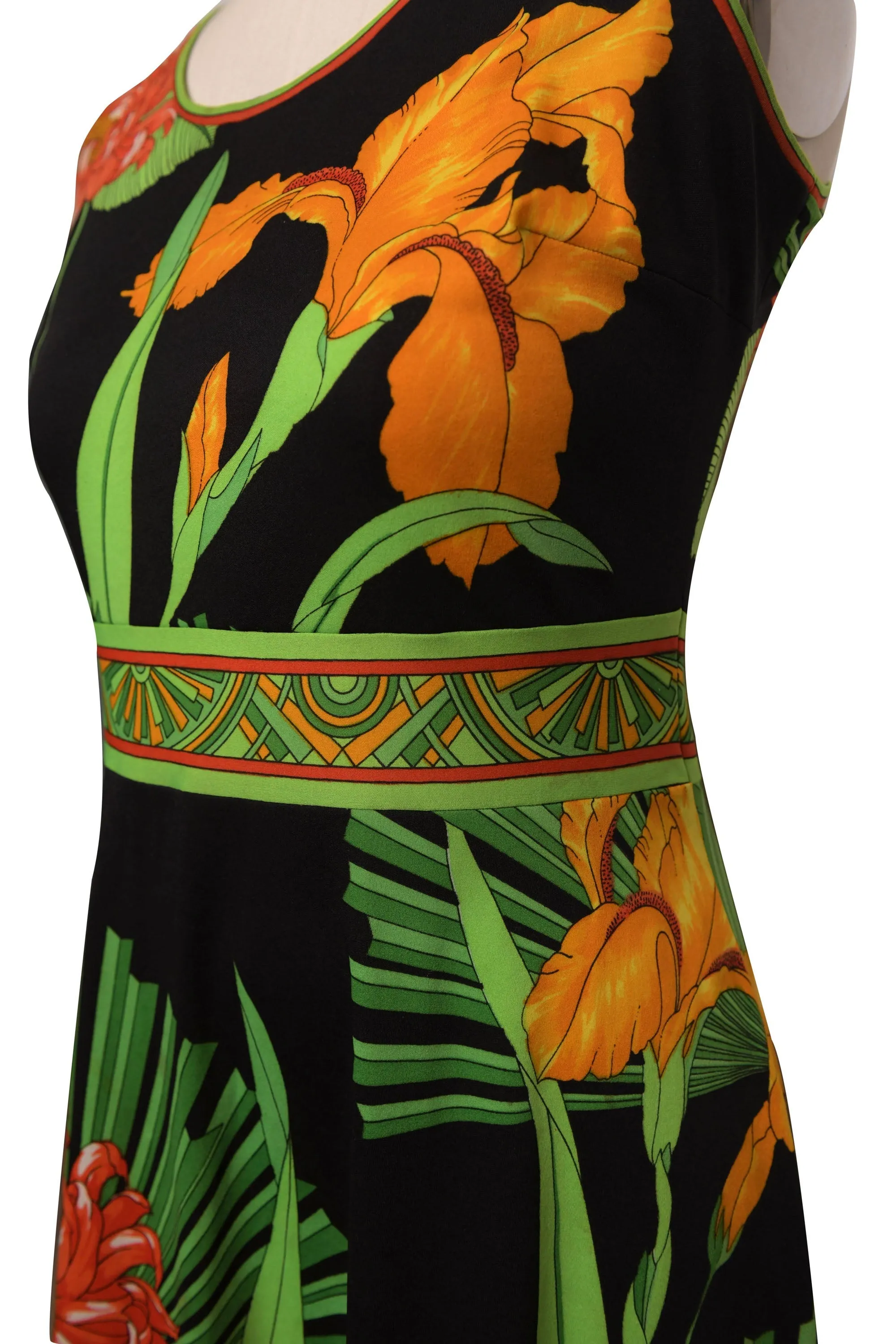 Vintage - Tropical Printed Dress sold by RIXO product image thumbnail 3
