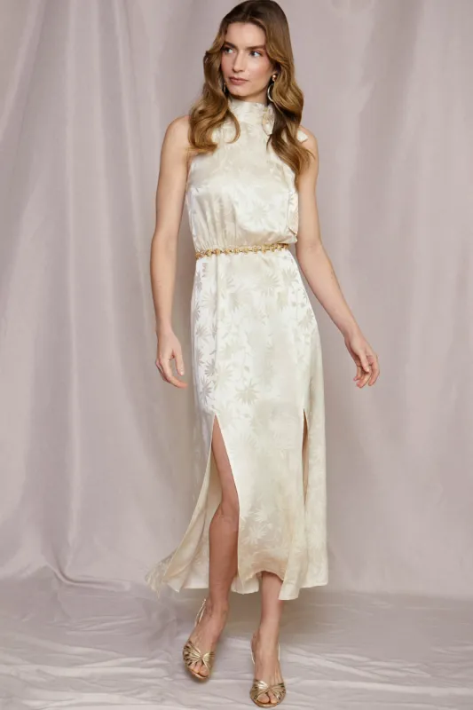 Valerie - Daisy Jacquard Champagne sold by RIXO