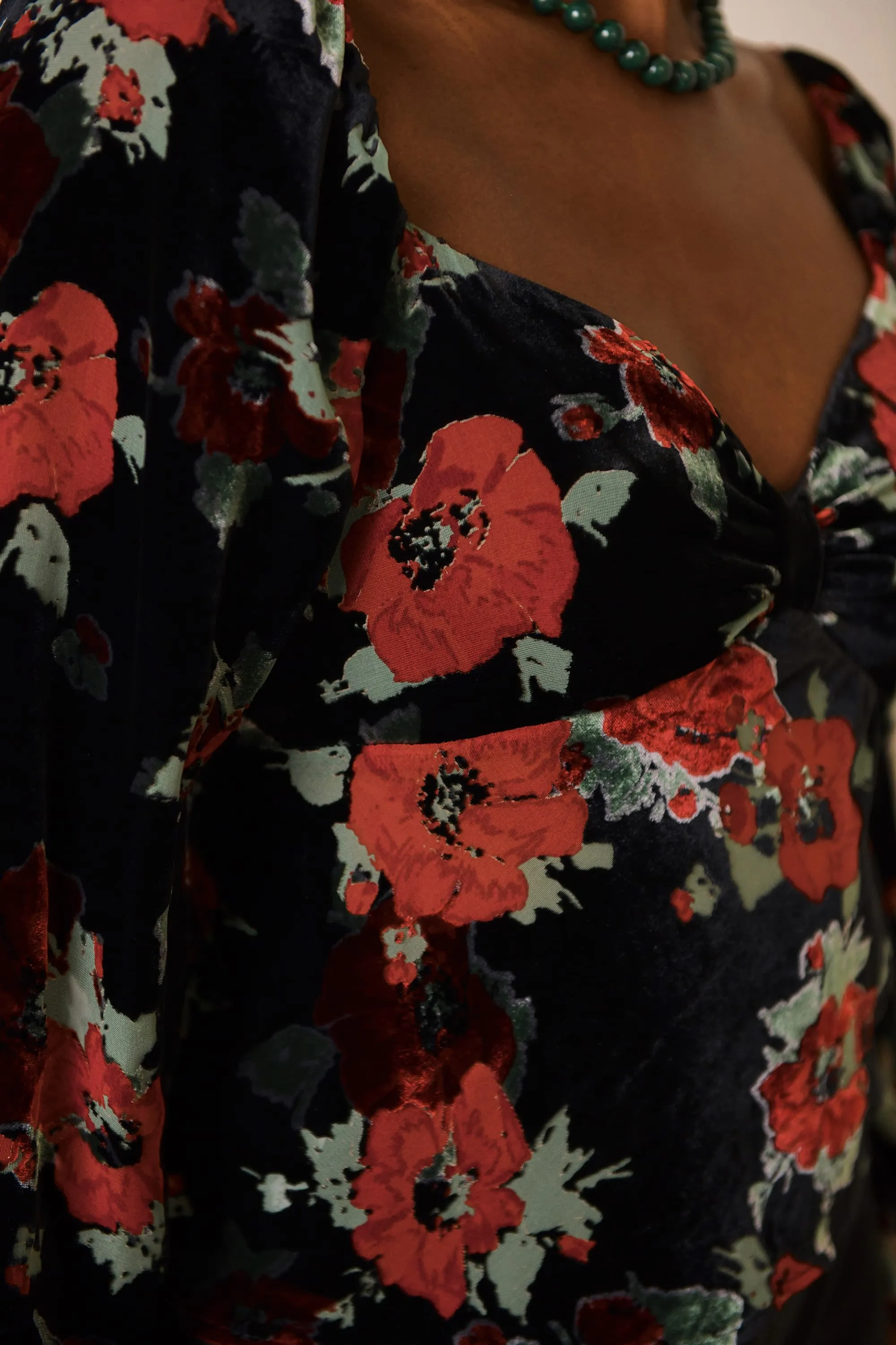 Bridgette - Black Poppy sold by RIXO product image thumbnail 5