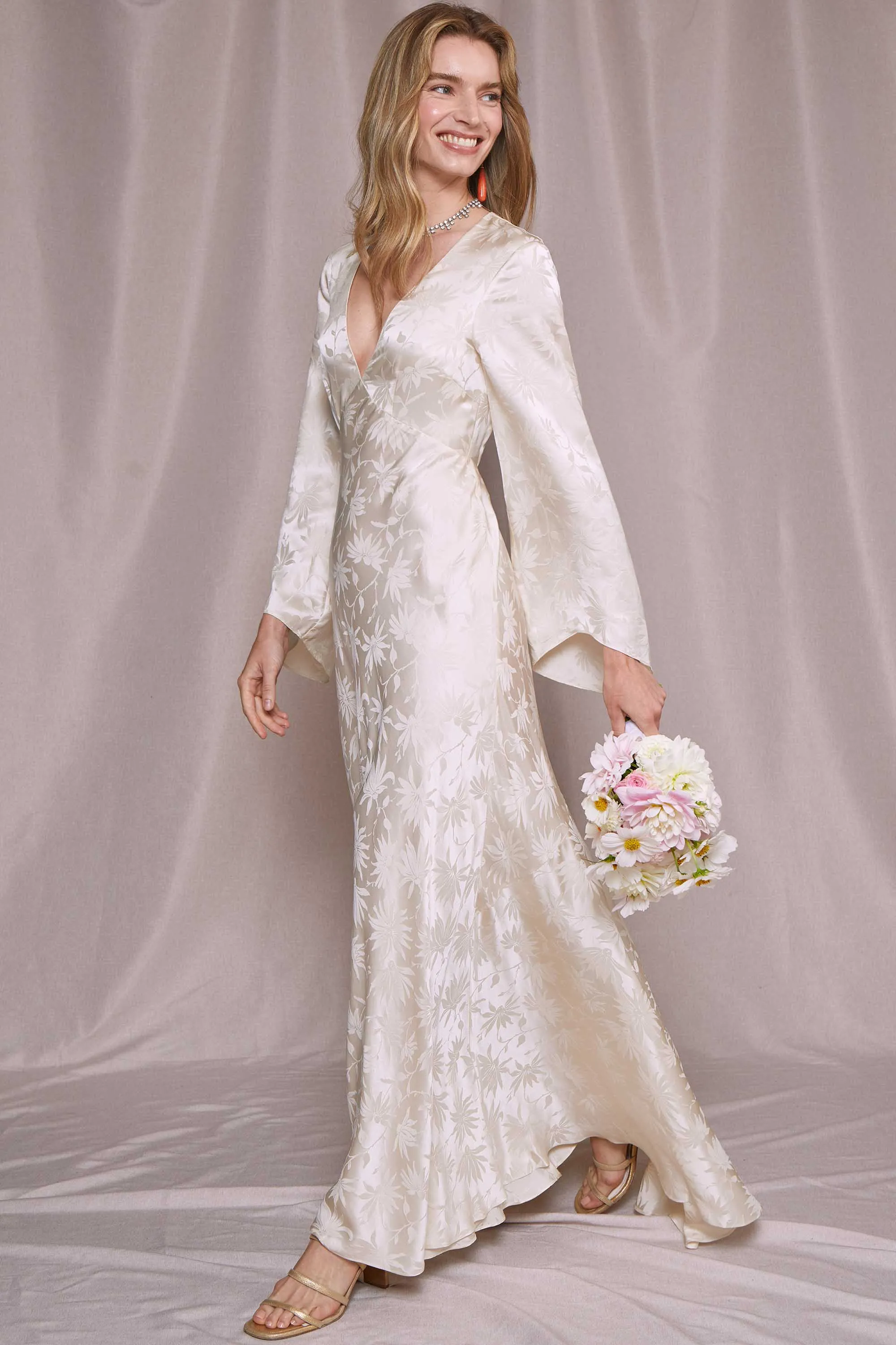 Rosabella - Daisy Ivory sold by RIXO