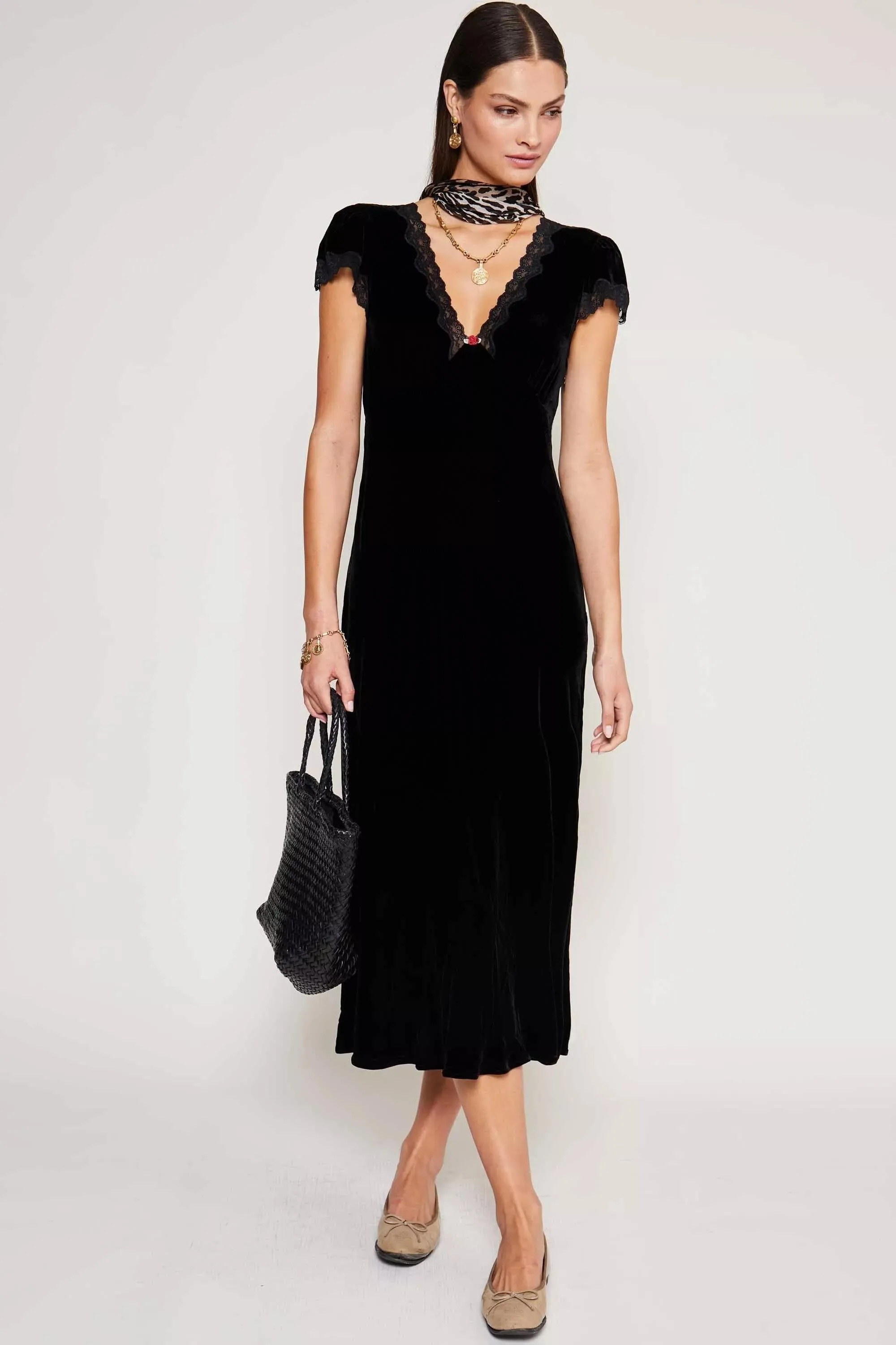 Clarice - Black Velvet sold by RIXO product image thumbnail 3