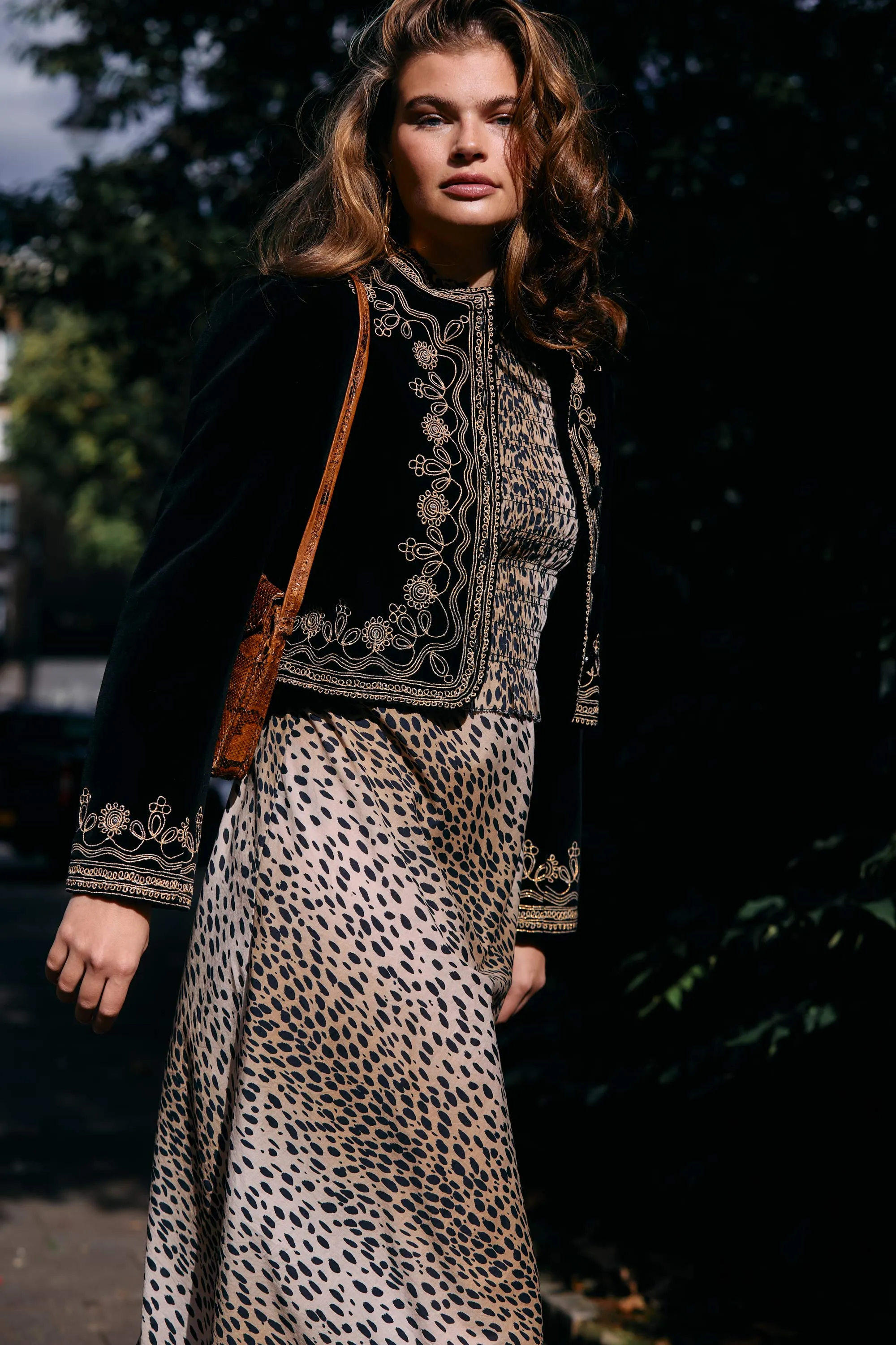 Zephyra - Antelope Spot Black sold by RIXO product image thumbnail 5