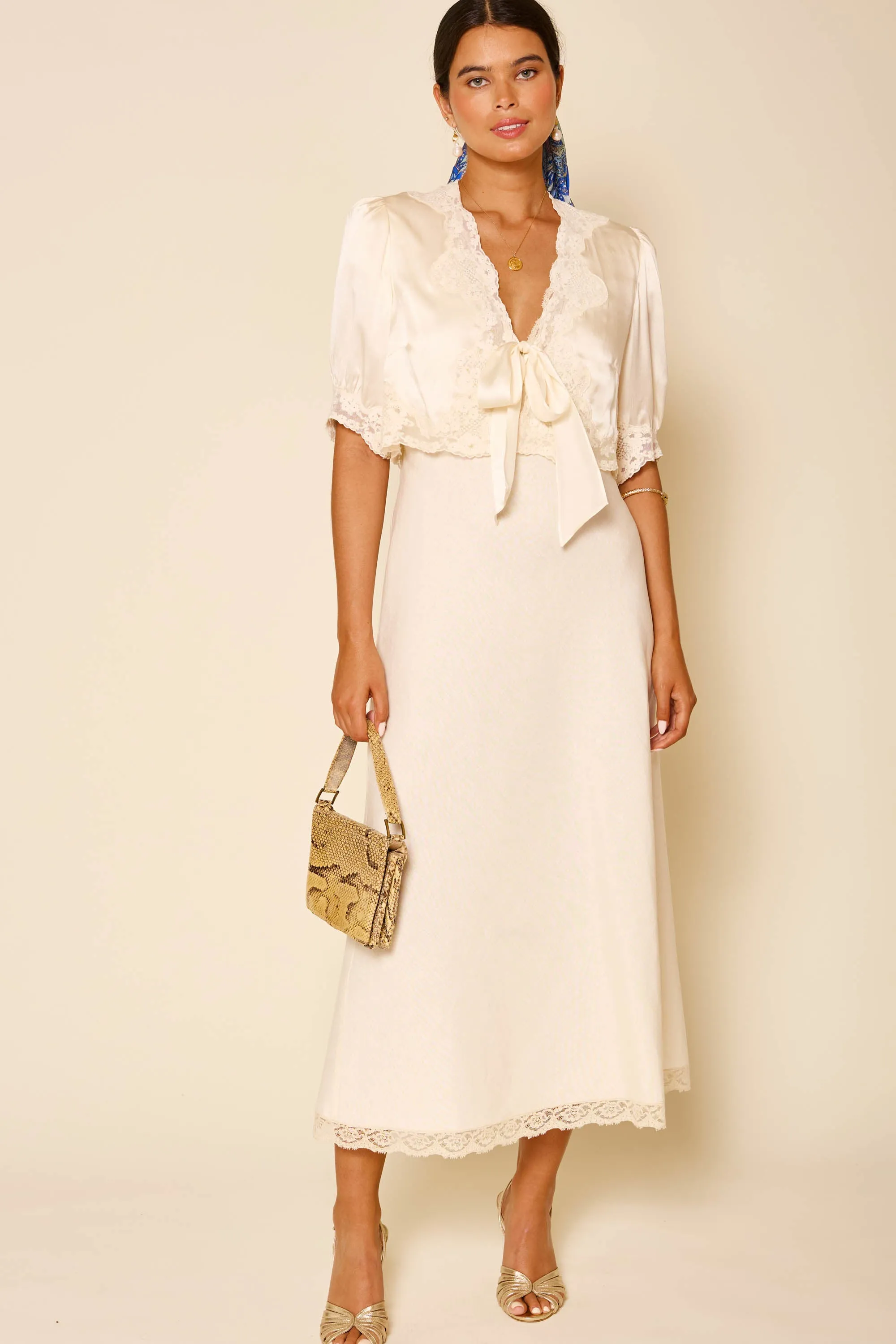 Amara - Champagne sold by RIXO product image thumbnail 3