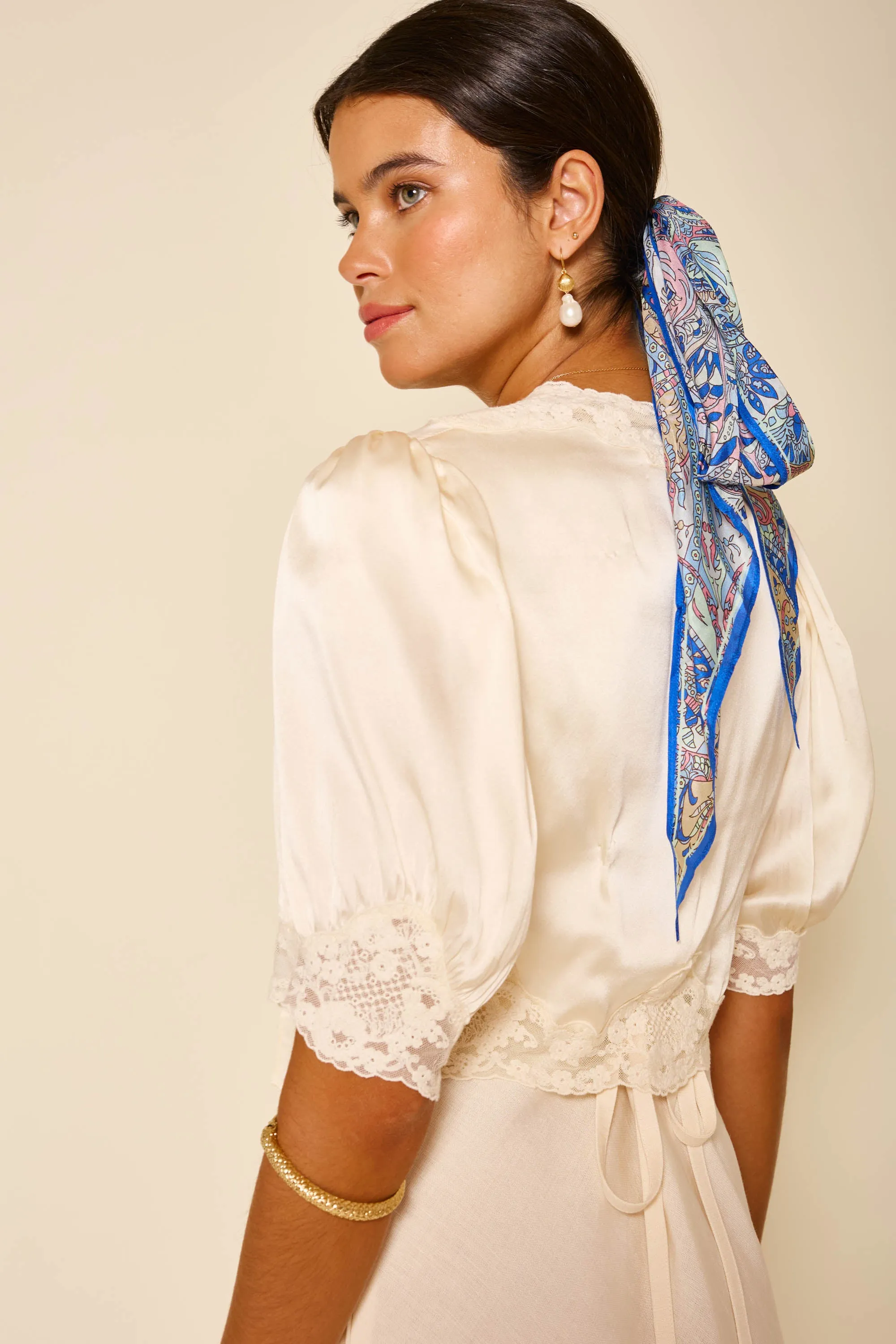 Amara - Champagne sold by RIXO product image thumbnail 5