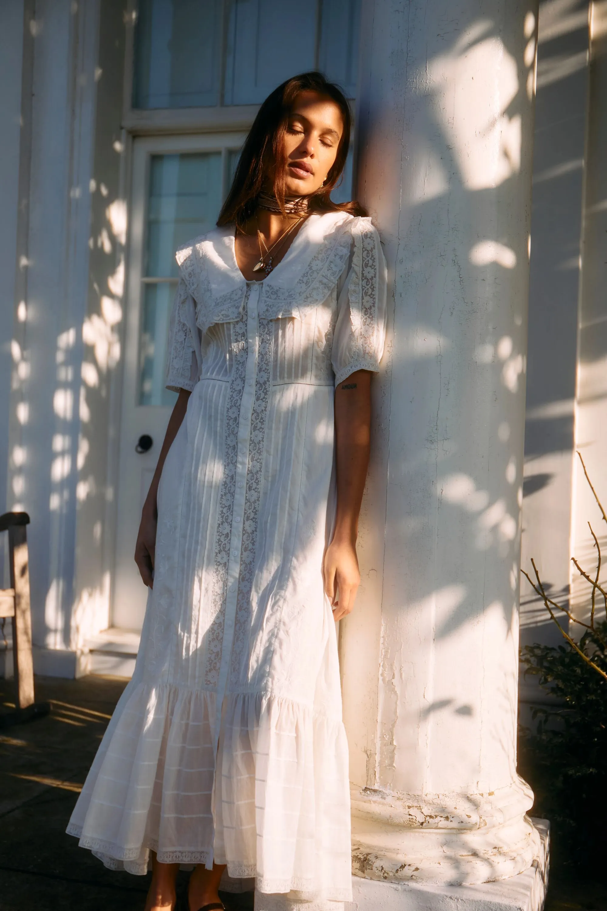 Edina - Pansy Embroidery White sold by RIXO product image thumbnail 3