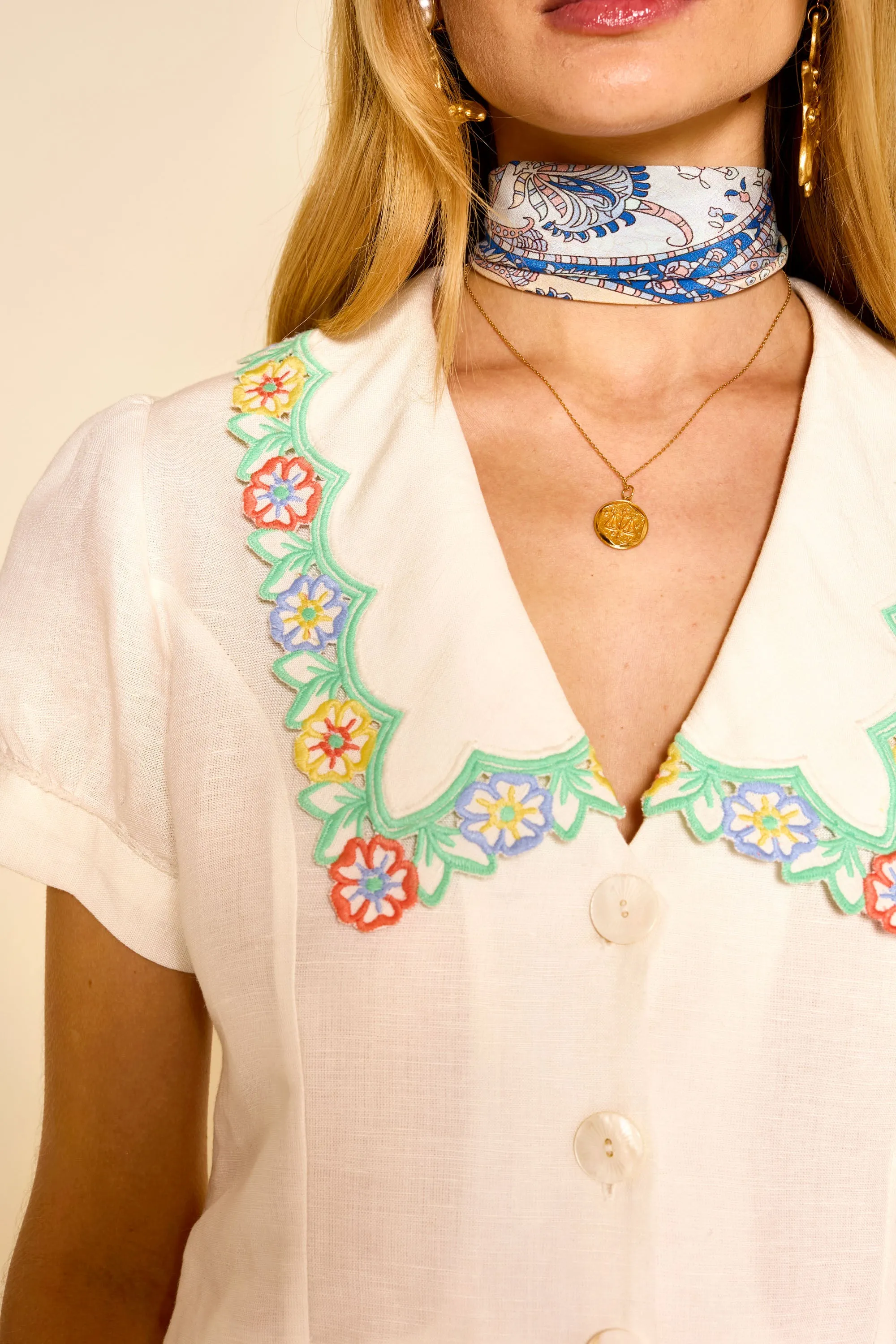 Zinia - Daisy Cutwork Embroidery Ivory sold by RIXO product image thumbnail 2