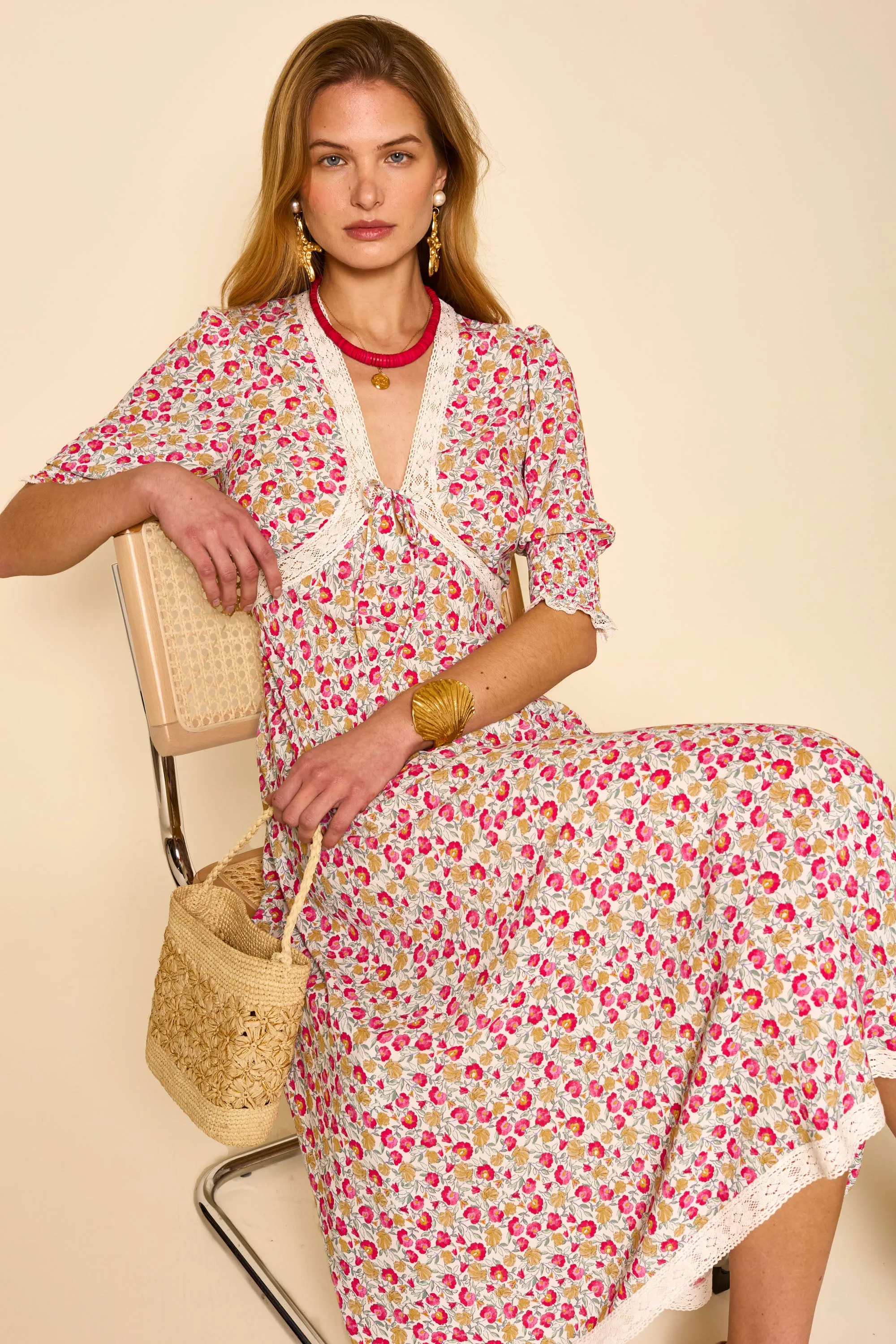 Amina - Shell Pansy Ivory sold by RIXO product image thumbnail 3