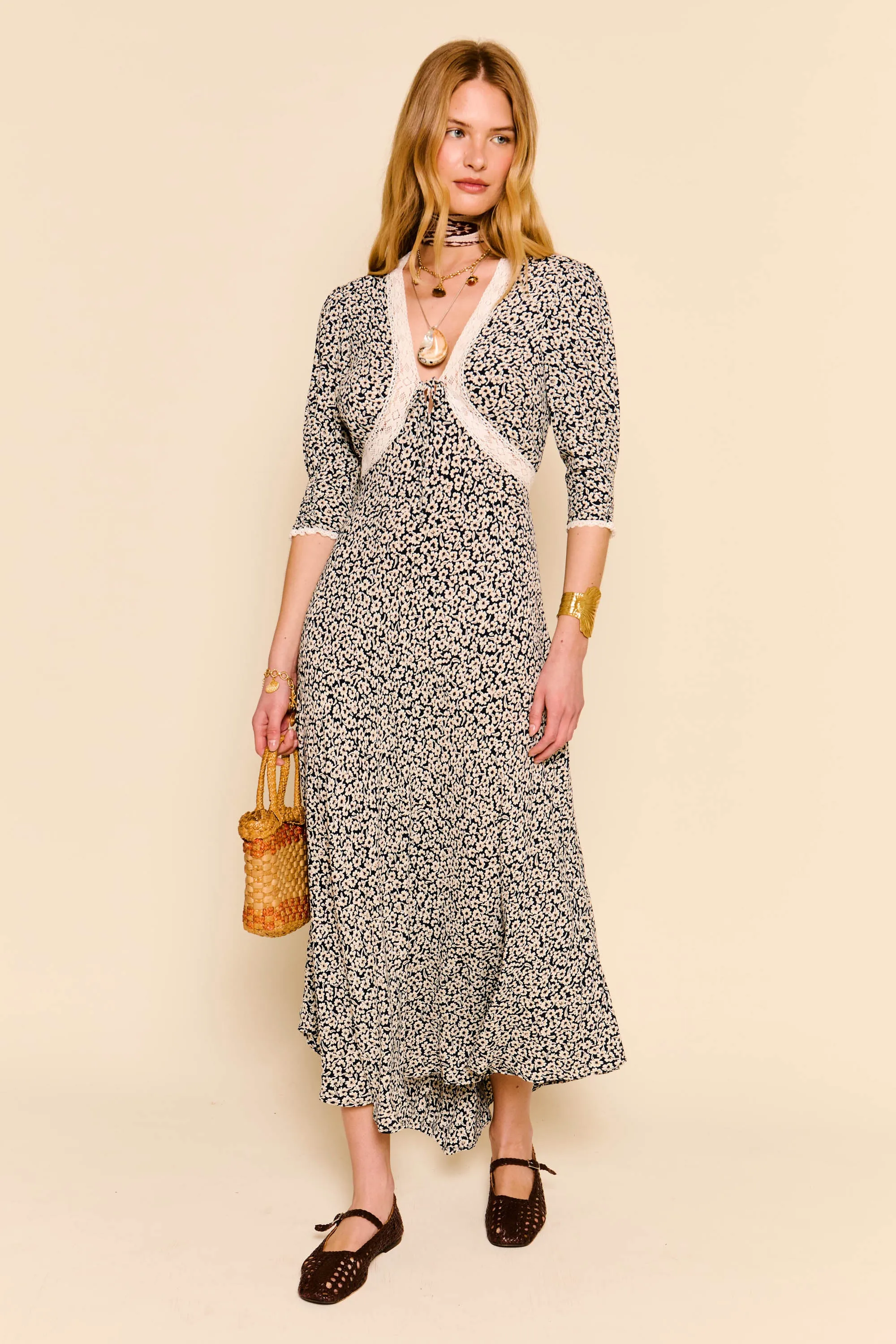 Amina - English Daisy Deep Navy sold by RIXO