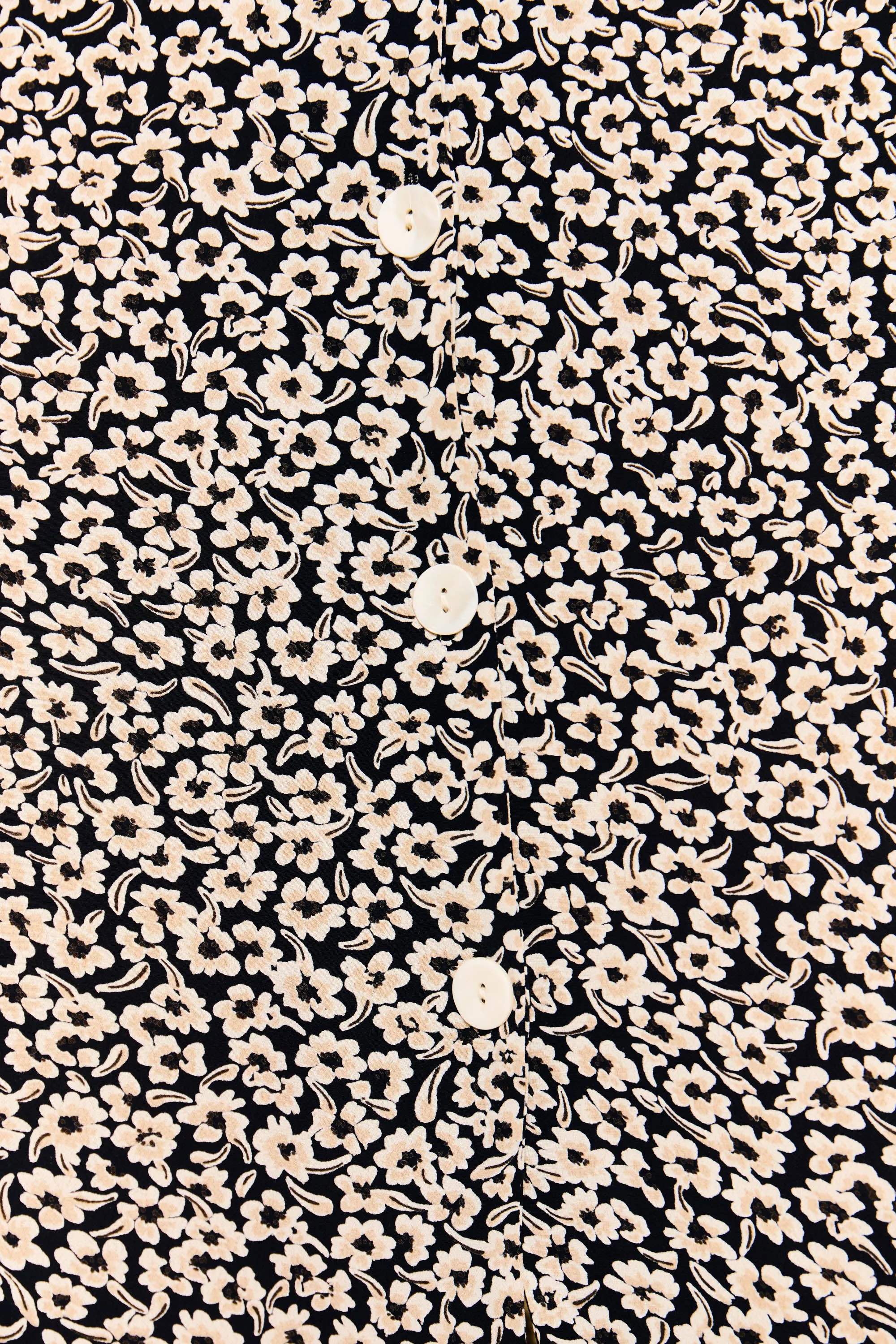 Florrie - English Daisy Deep Navy sold by RIXO product image thumbnail 5