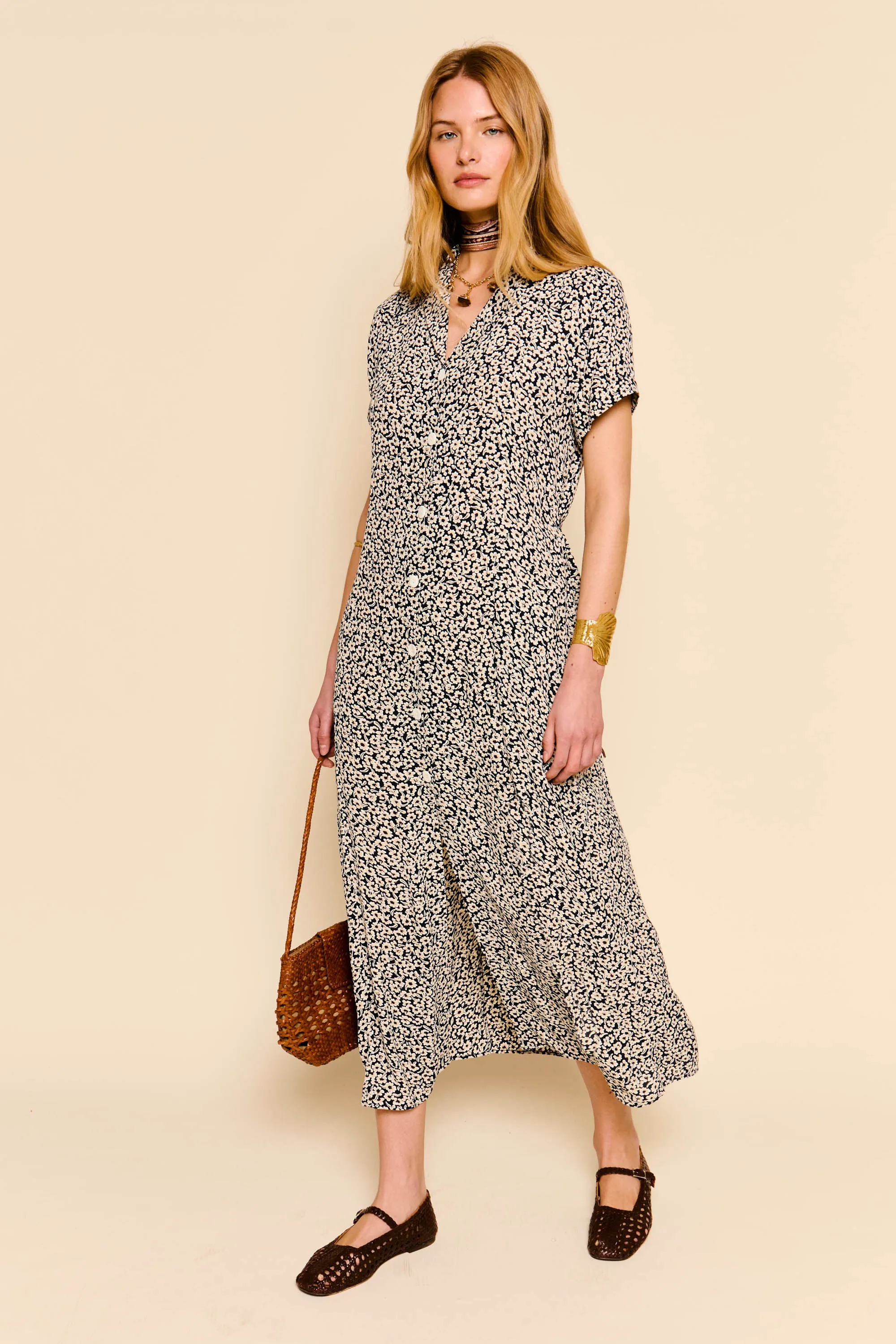 Florrie - English Daisy Deep Navy sold by RIXO product image thumbnail 3