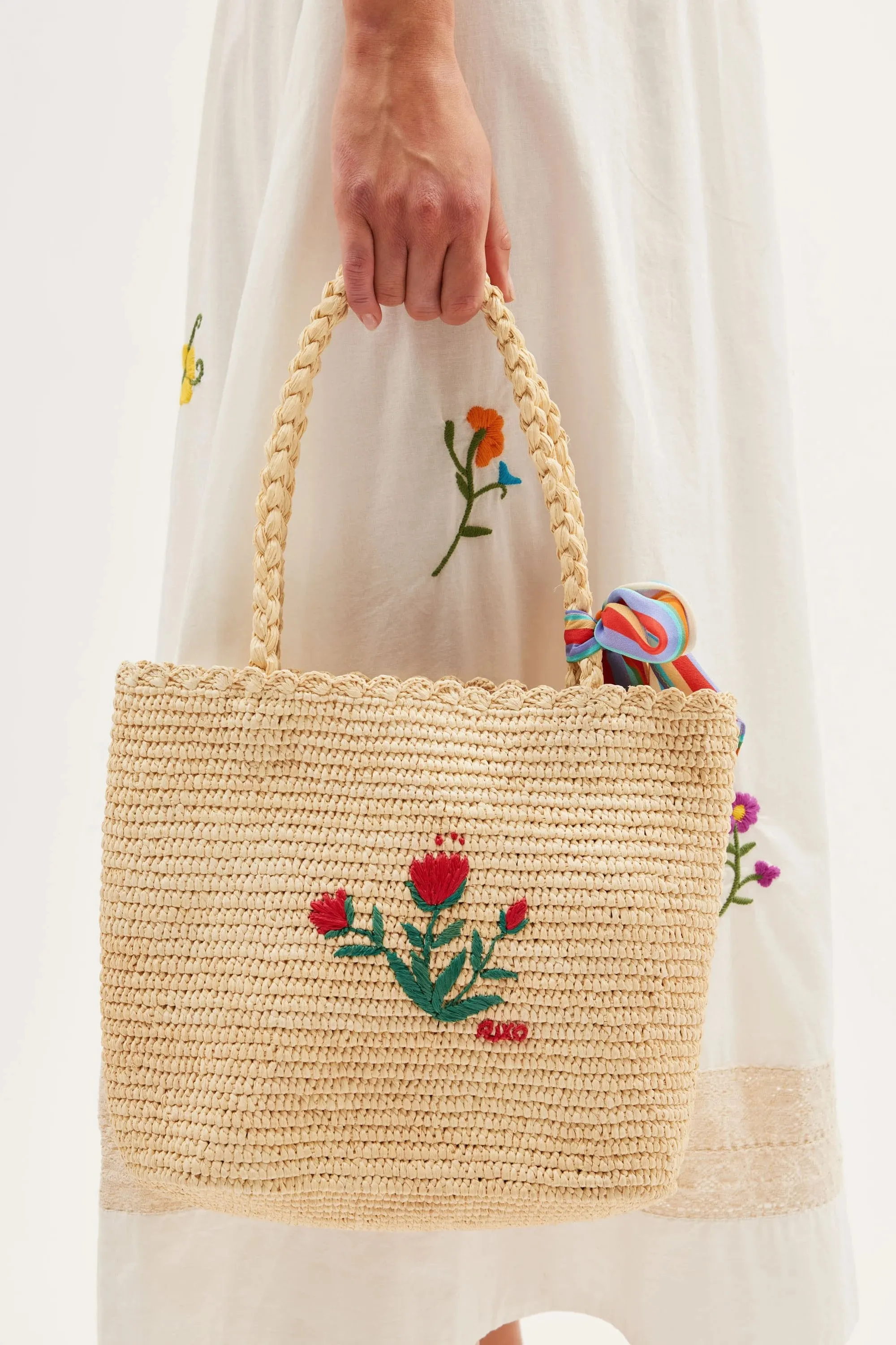 Alani - Ombre Floral Embroidery Ivory sold by RIXO product image thumbnail 4