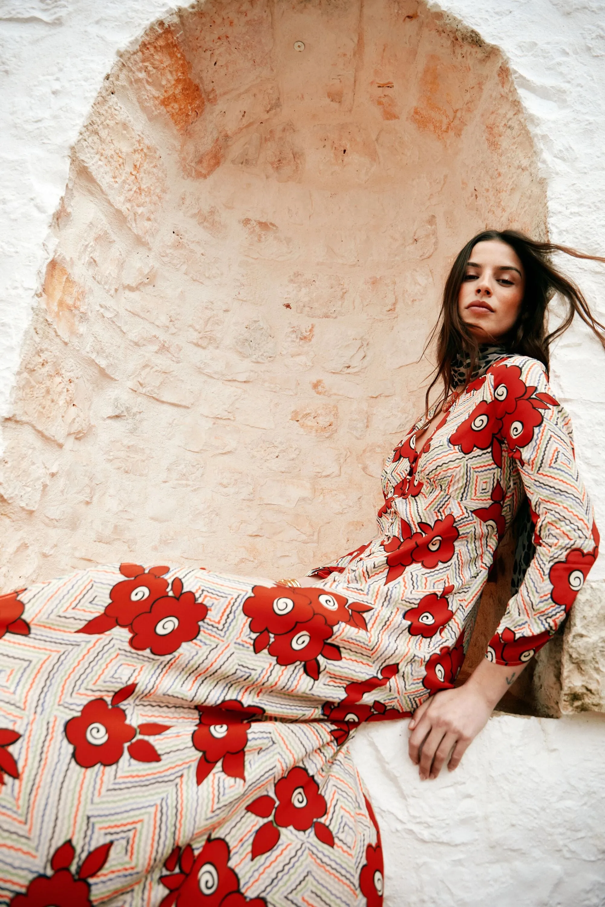 Katie - Milos Floral Cream sold by RIXO product image thumbnail 2