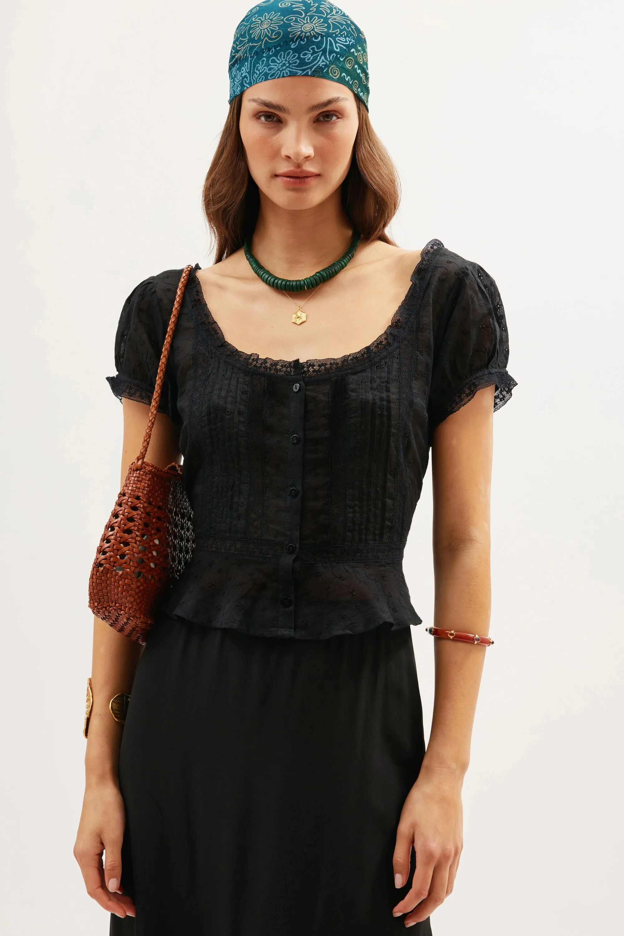 Sandi - Black sold by RIXO