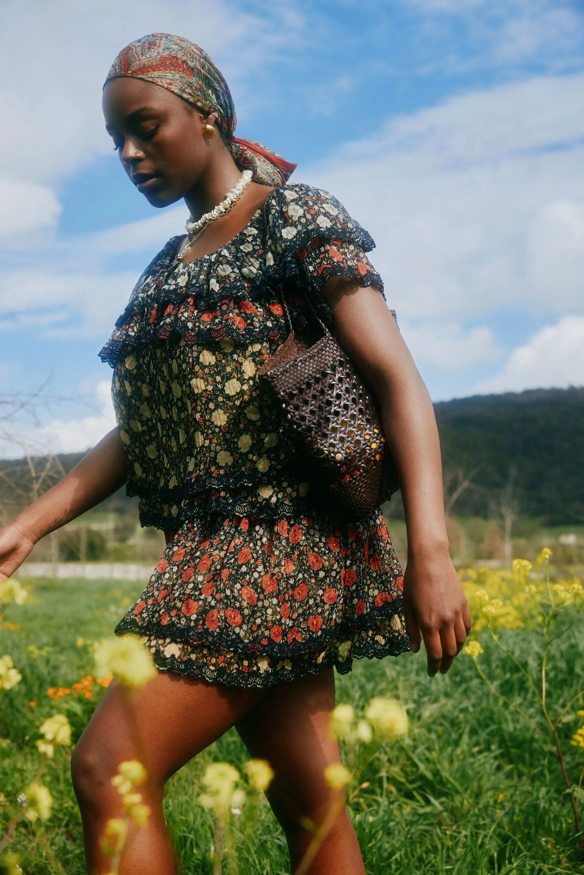 Leilani  -  Eva Floral Mix Black sold by RIXO product image thumbnail 2