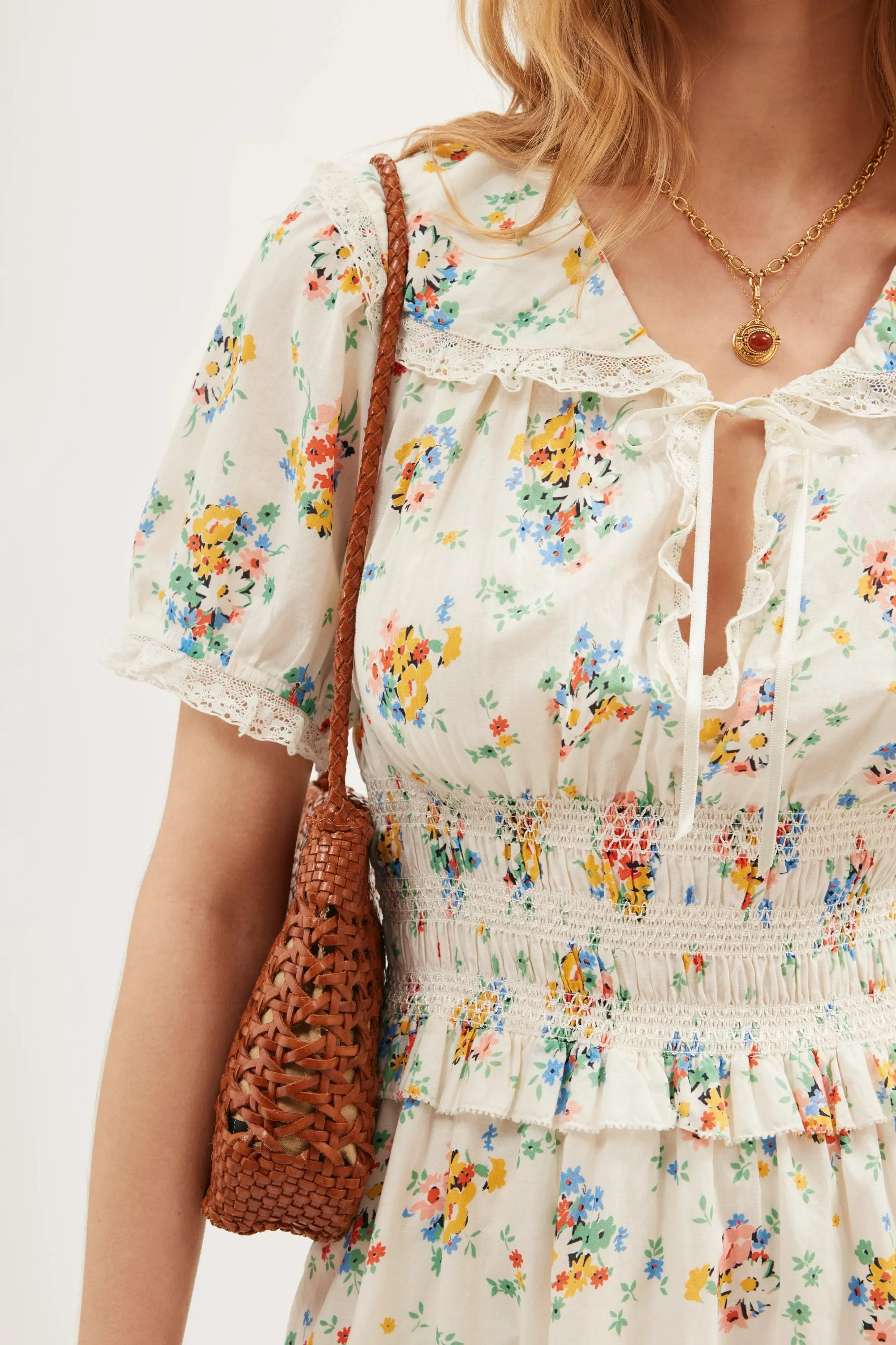 Aneska - Darcie Vintage Cream sold by RIXO product image thumbnail 5