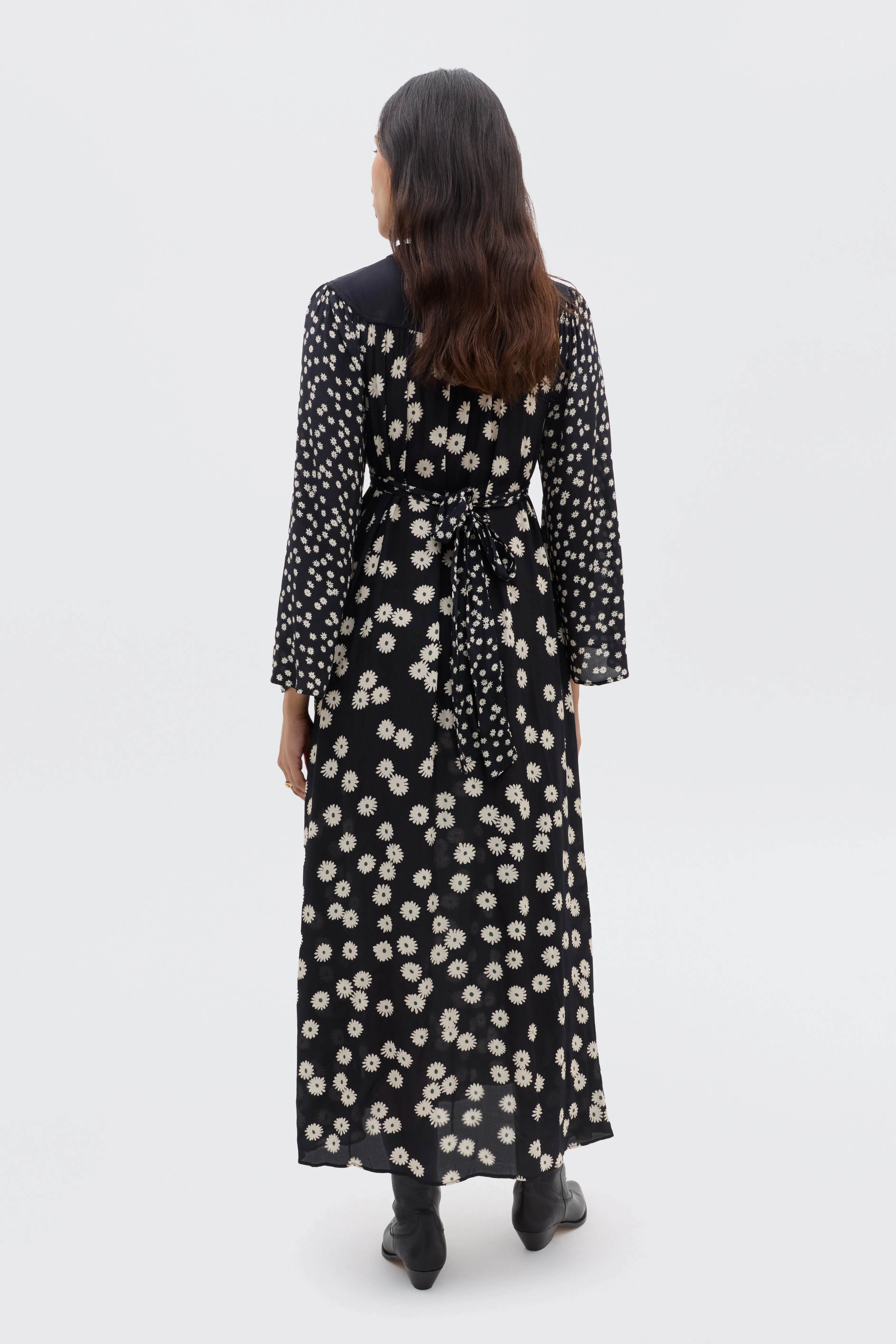 Anela - Daisy Mix Black sold by RIXO product image thumbnail 5