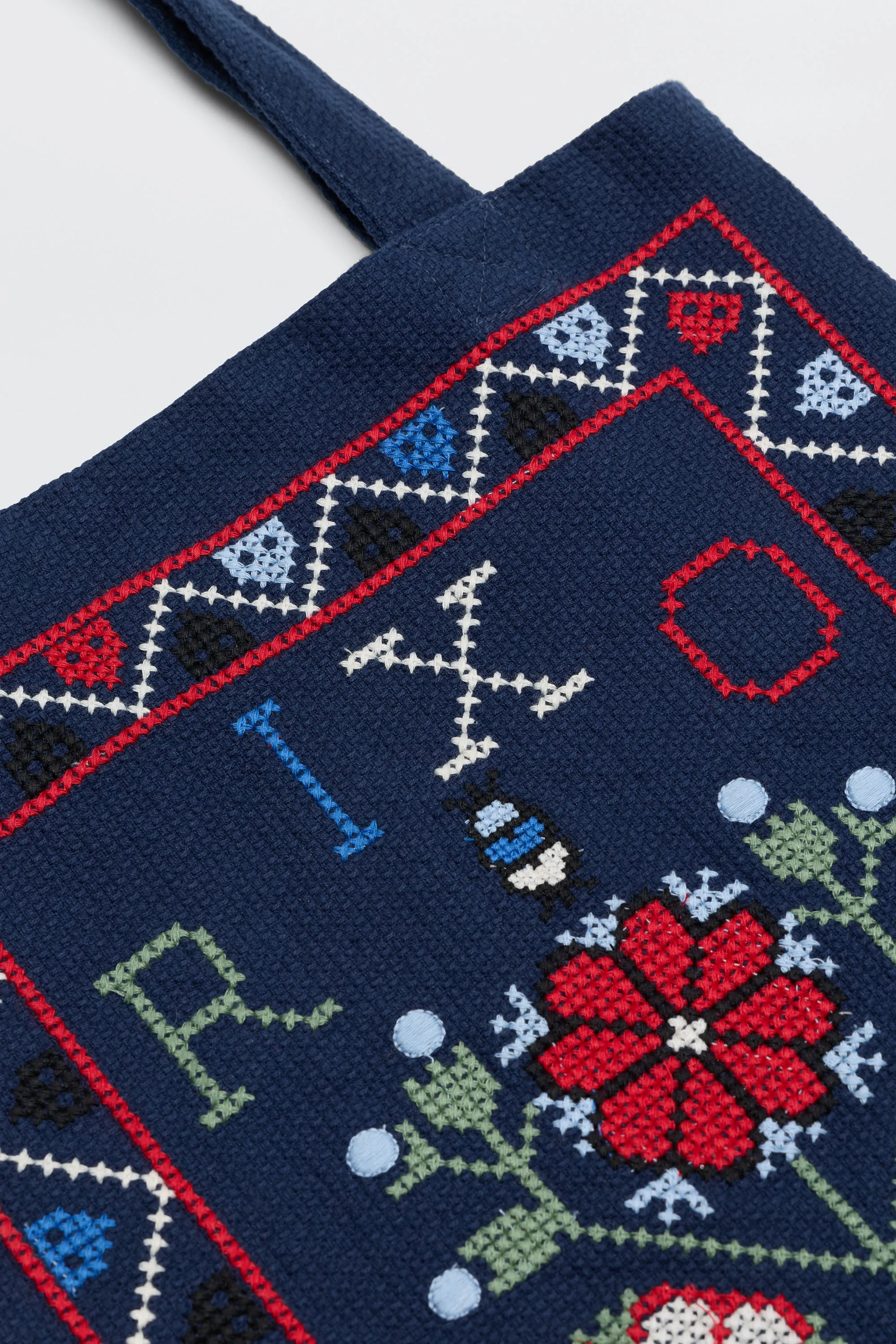 Noora - Terra Cross Stich Embroidery Navy sold by RIXO product image thumbnail 2