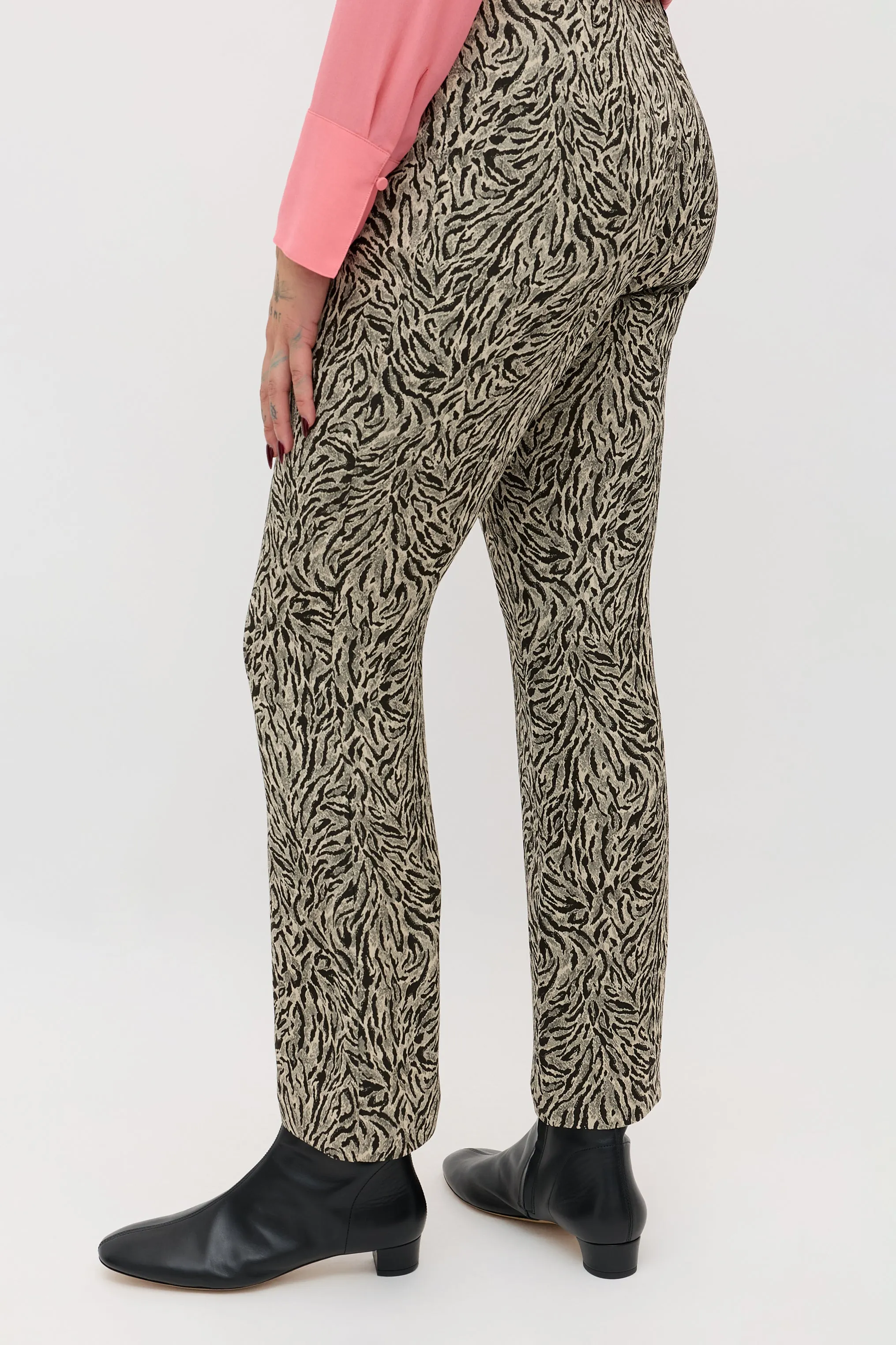 Olwen - Sun Leo Tan sold by RIXO product image thumbnail 4