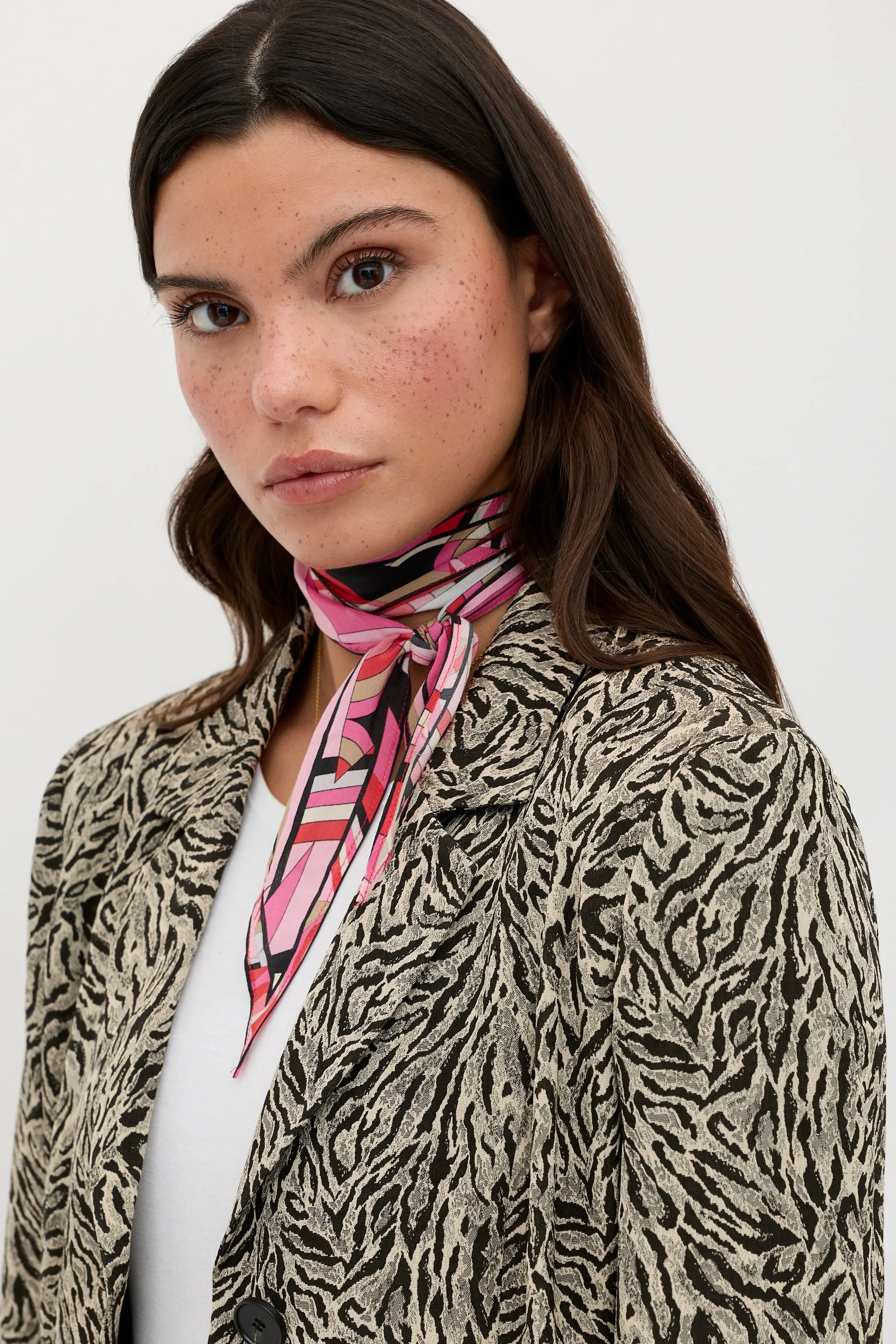 Marselle - Sun Leo Tan sold by RIXO product image thumbnail 4