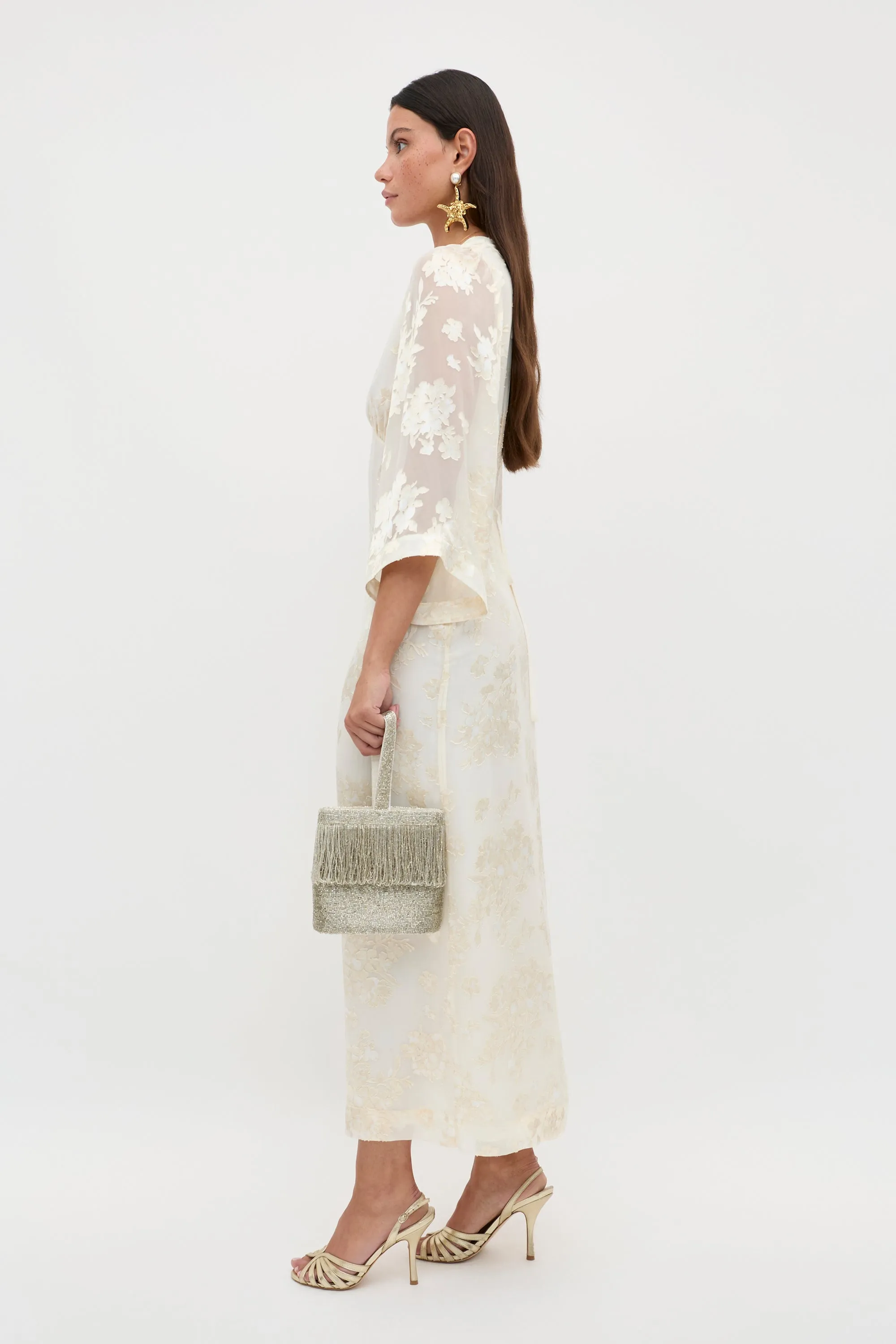 Dahlia - Bouquet Devore Cream sold by RIXO product image thumbnail 4