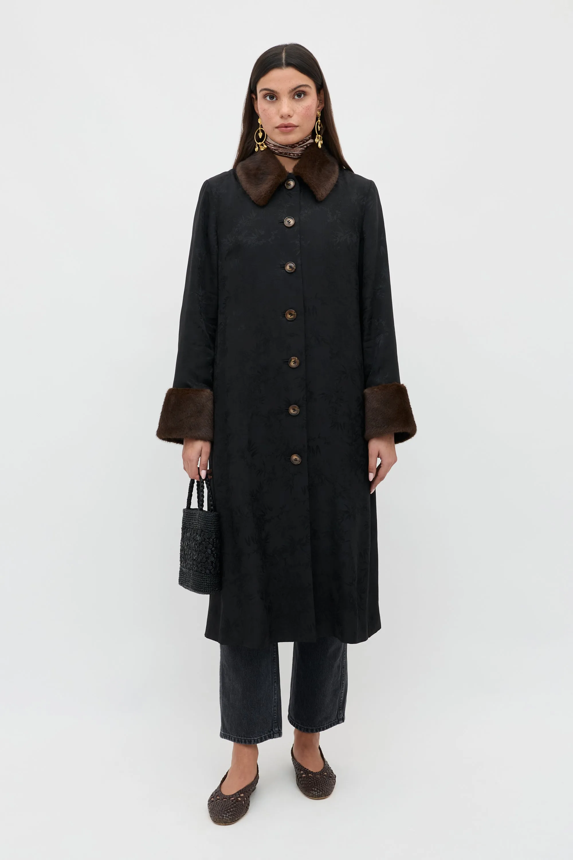 Jonah - Black sold by RIXO