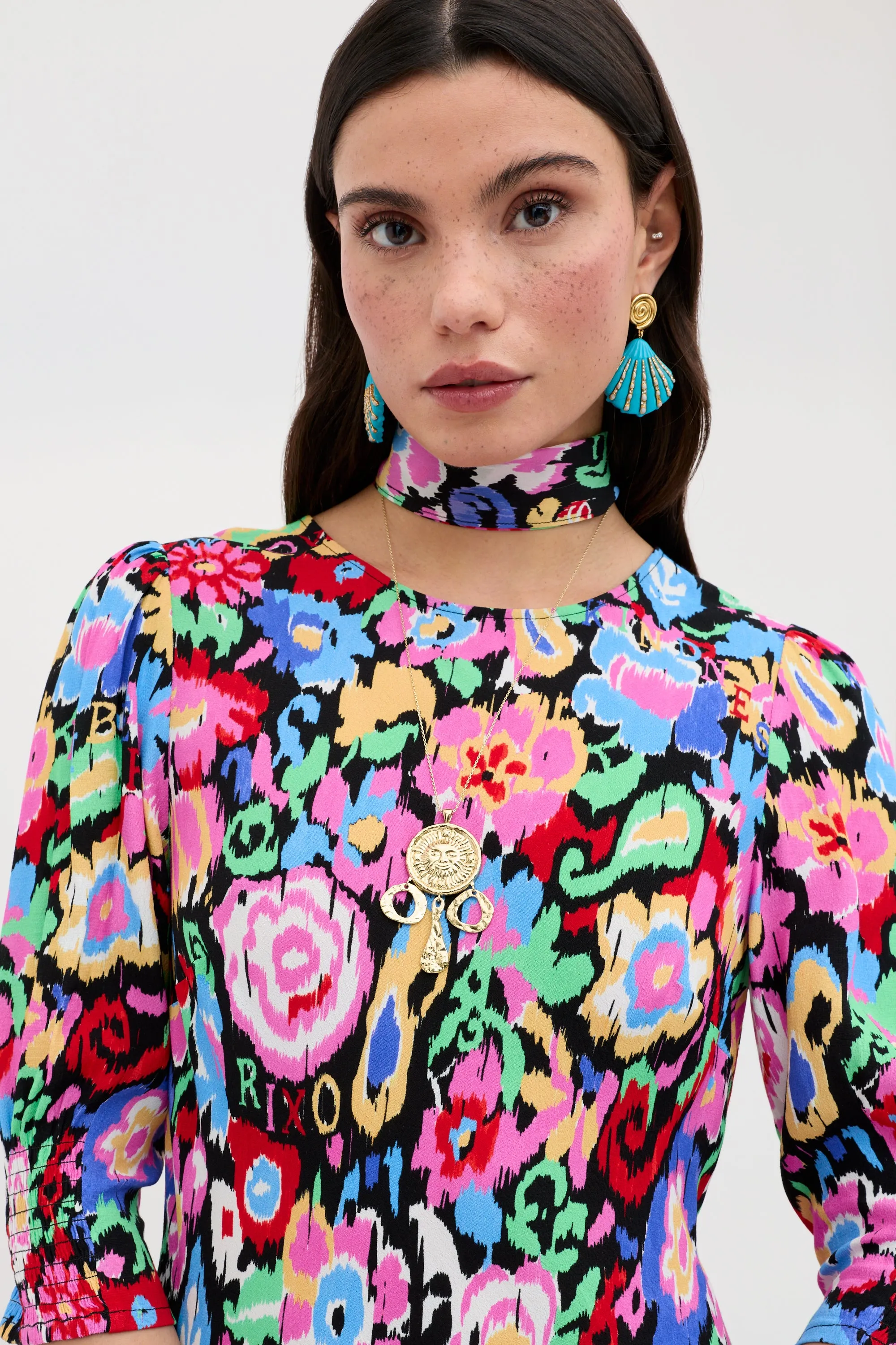 Jess - Ikat Bloom Charcoal sold by RIXO product image thumbnail 4