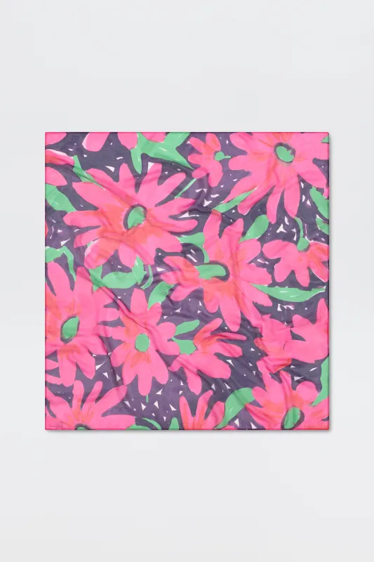 Menno - Danish Floral made by RIXO