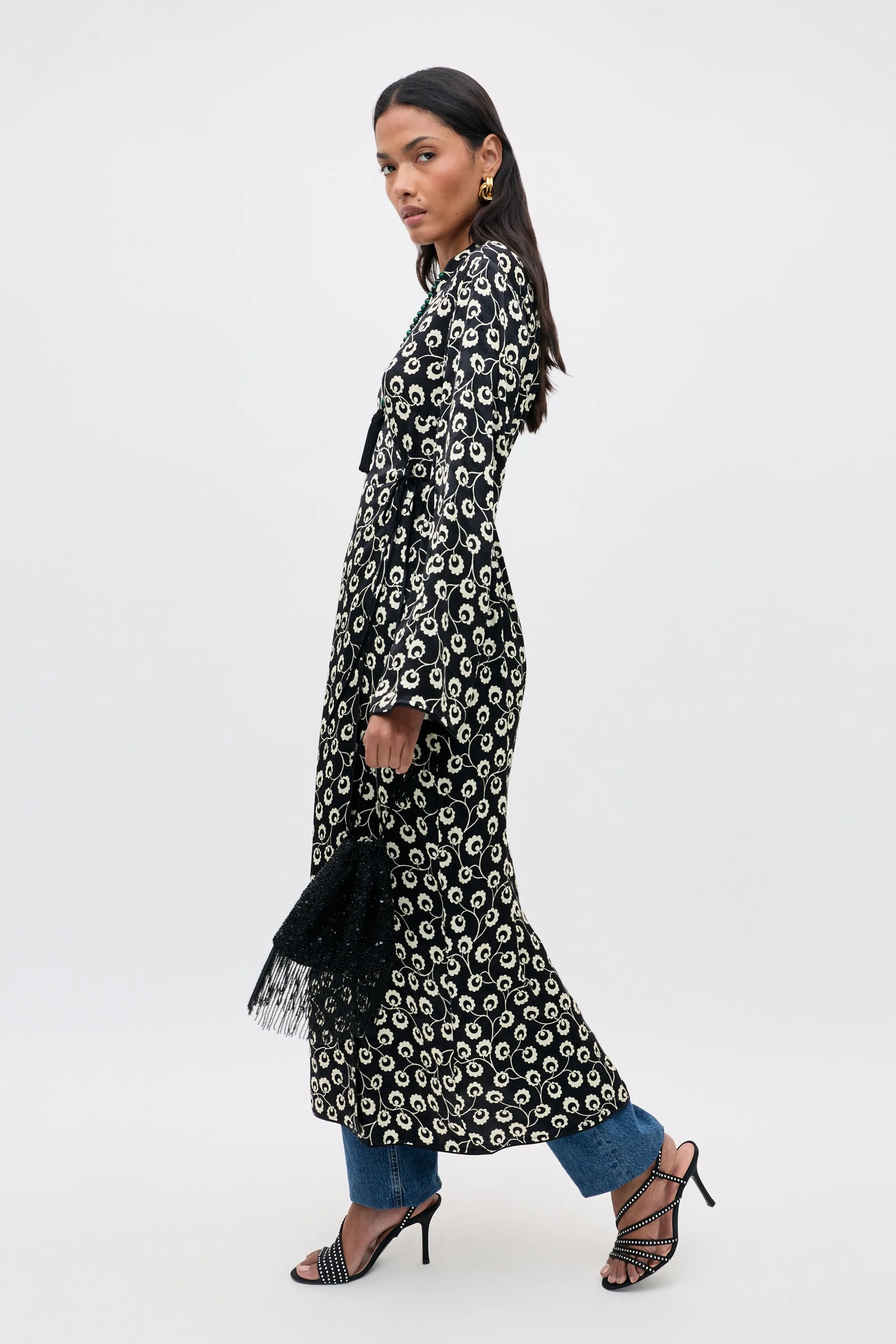 Cindy - Wishing Floral Black sold by RIXO product image thumbnail 2