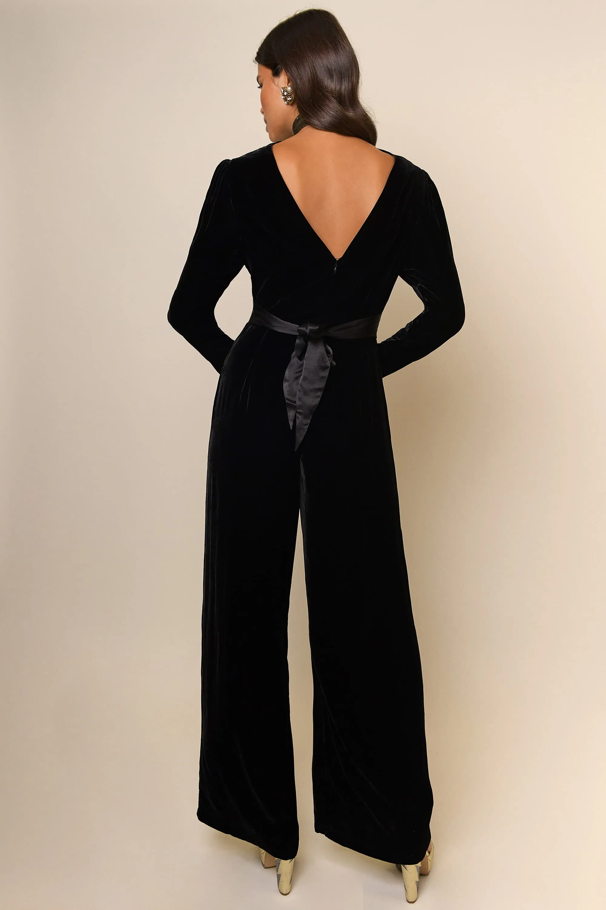 Beatrix - Black sold by RIXO product image thumbnail 2