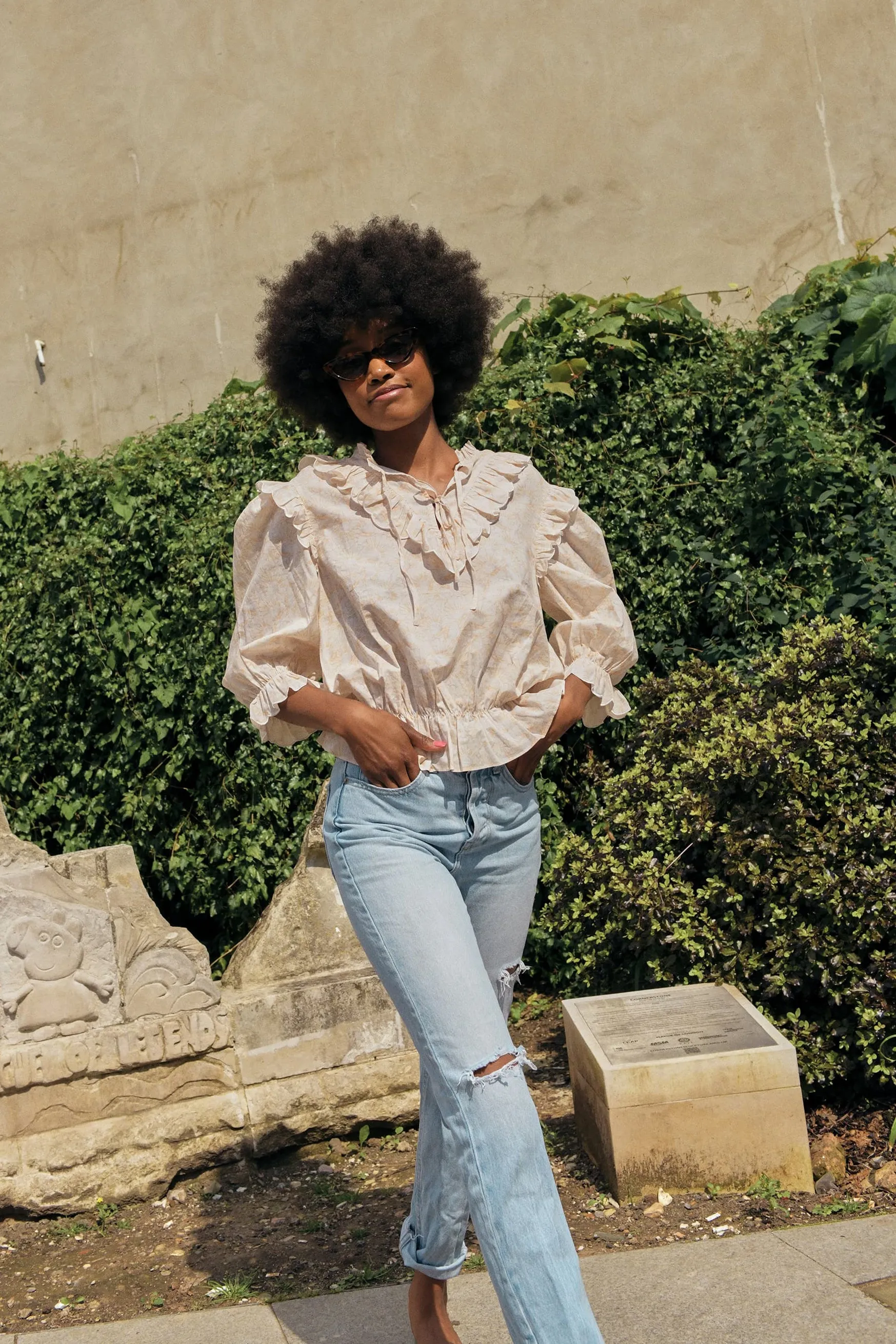 Albie - Pearl Shell Light Cream sold by RIXO product image thumbnail 3