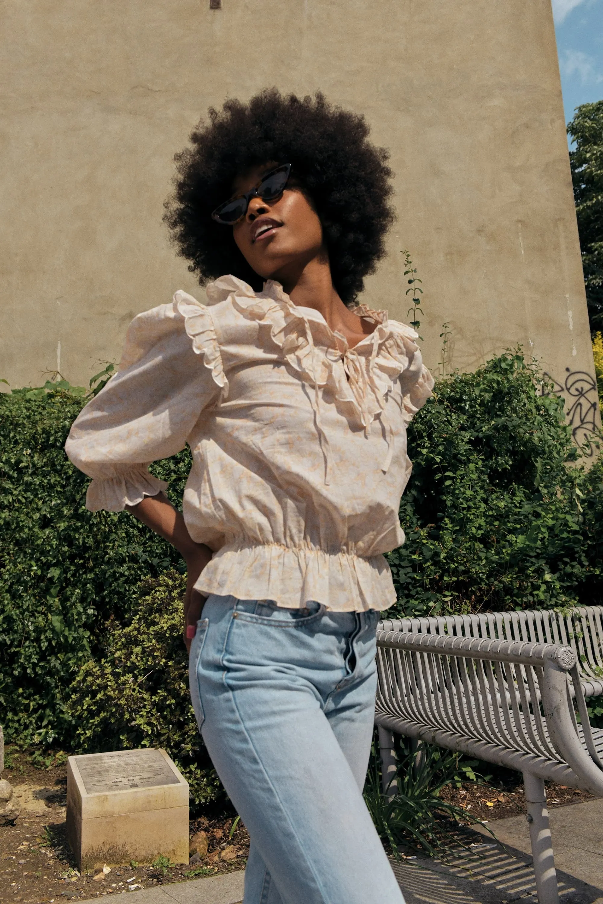 Albie - Pearl Shell Light Cream sold by RIXO product image thumbnail 4