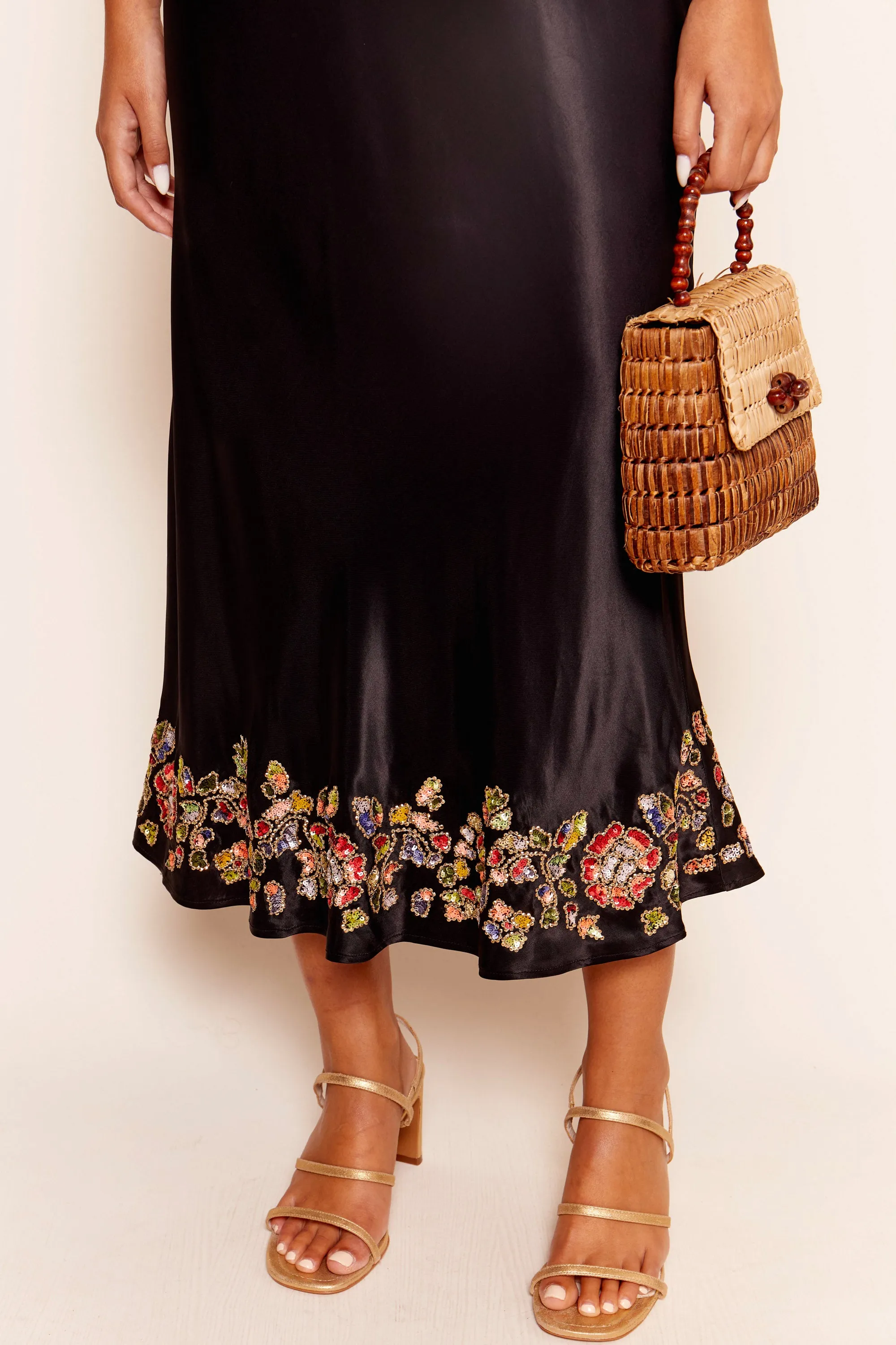 zadie - waterblossom embellishment black sold by RIXO product image thumbnail 4