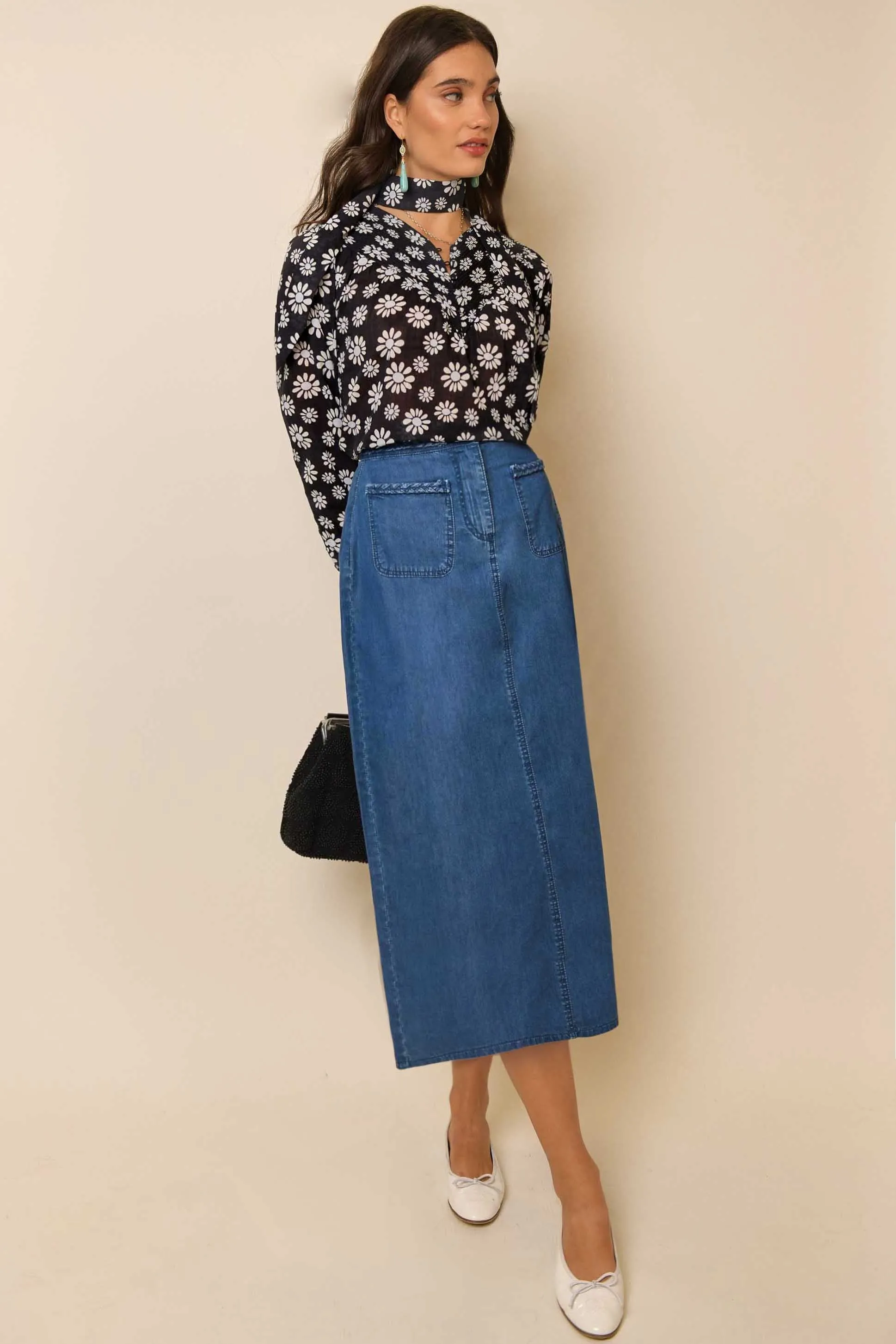 Dawson - Block Daisy sold by RIXO product image thumbnail 4